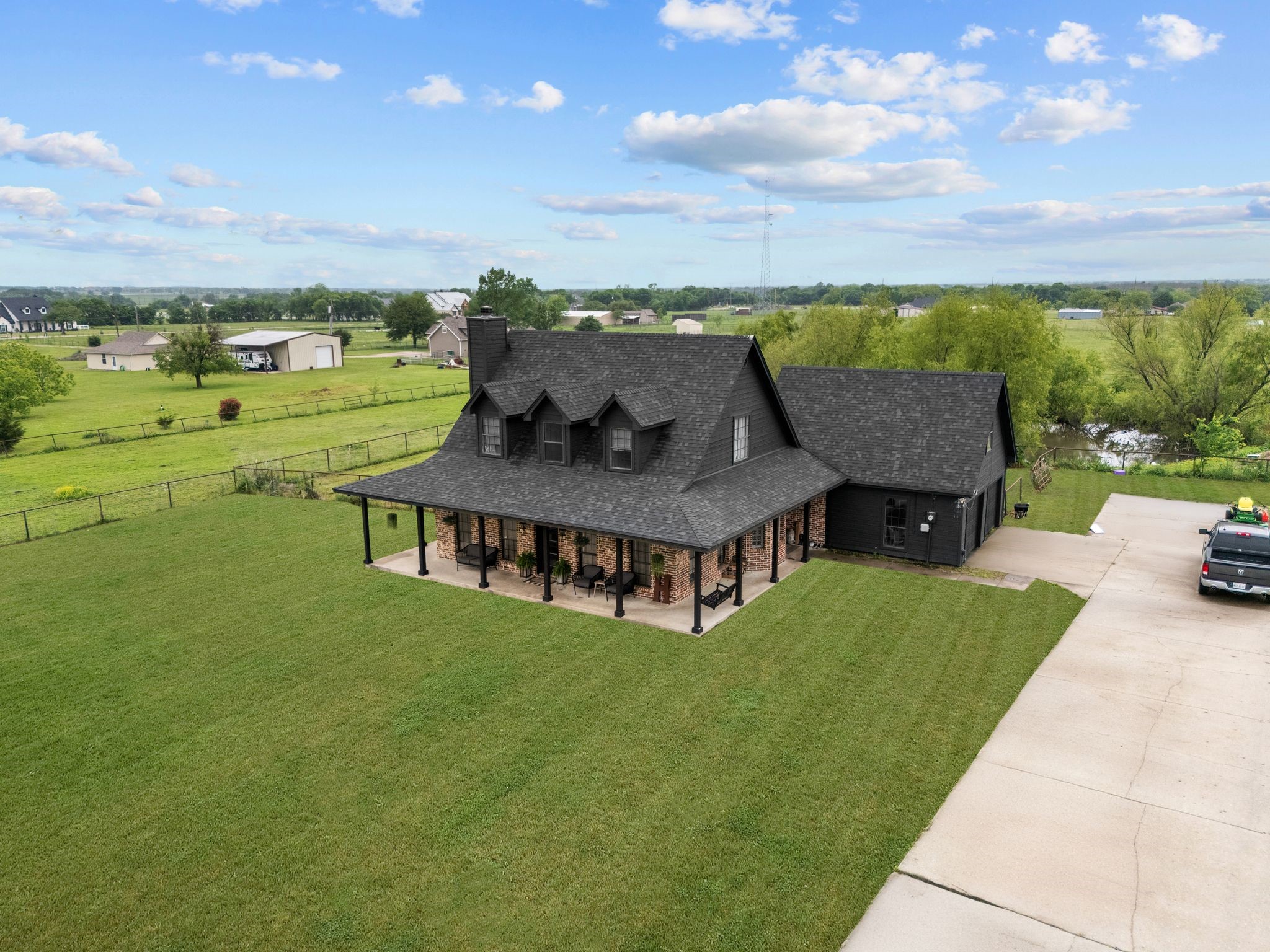 1068 Frontier Trail