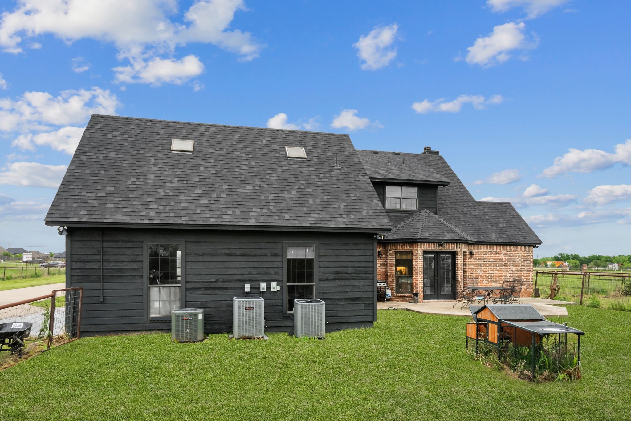 1068 Frontier Trail
