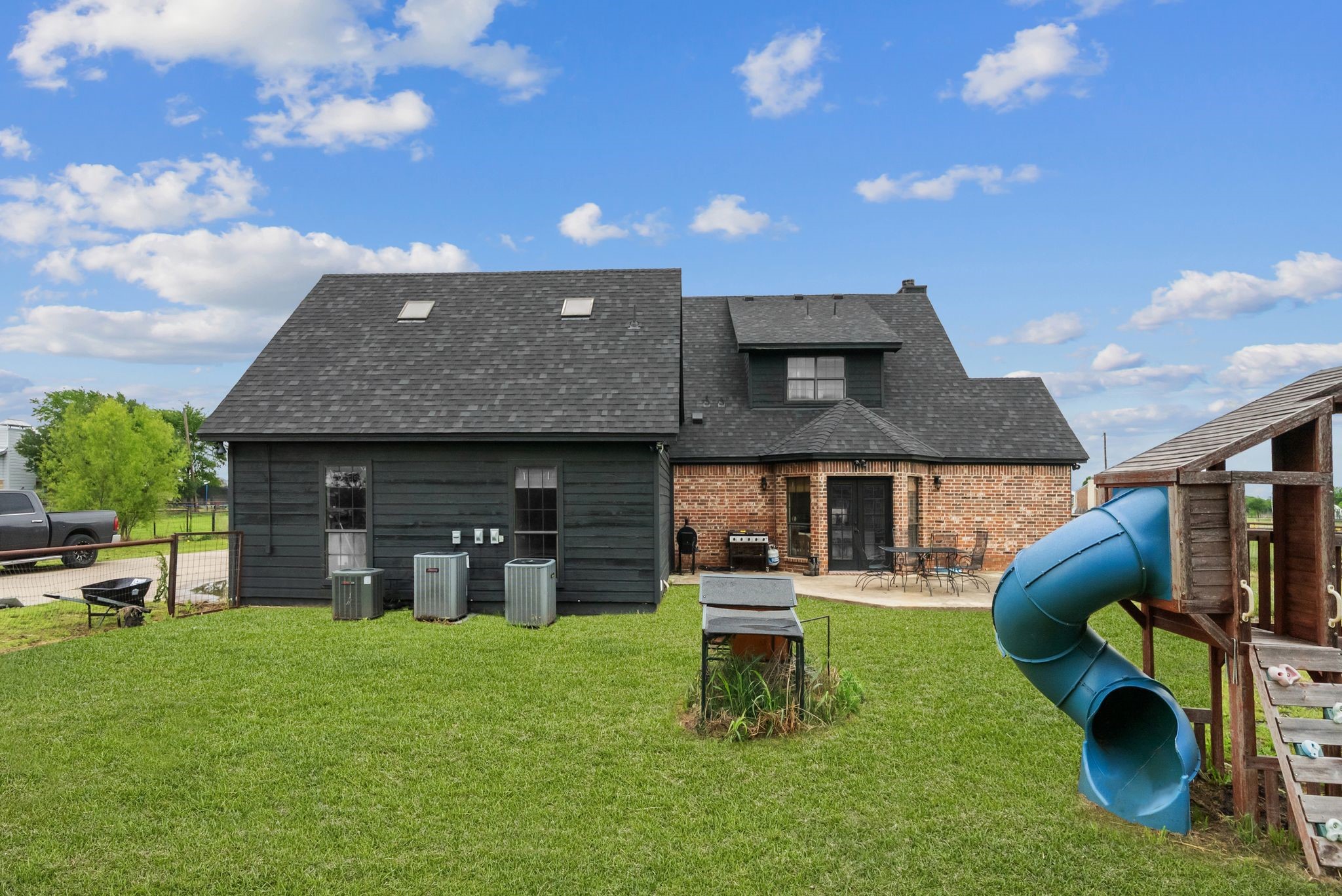 1068 Frontier Trail