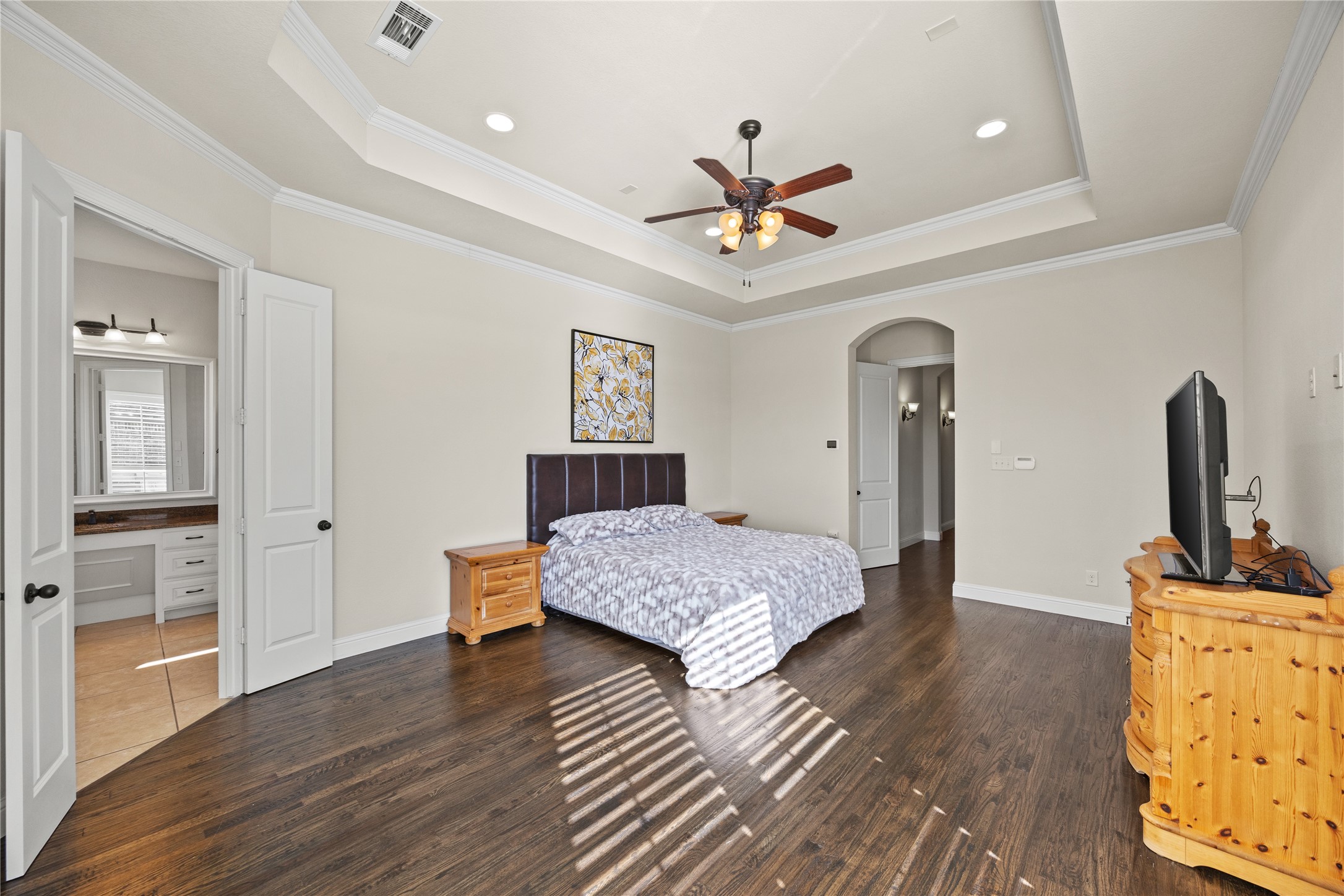 800 Yasmin Court