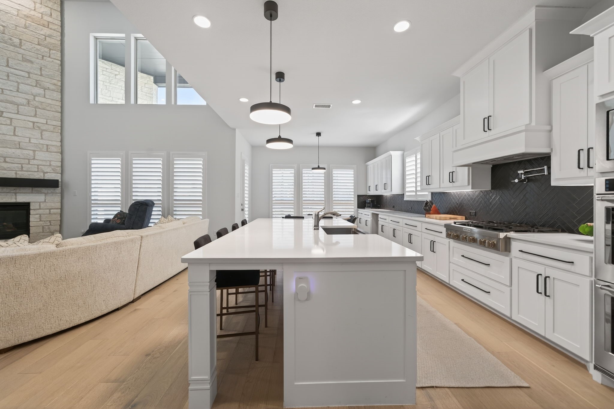 2312 Topaz Drive