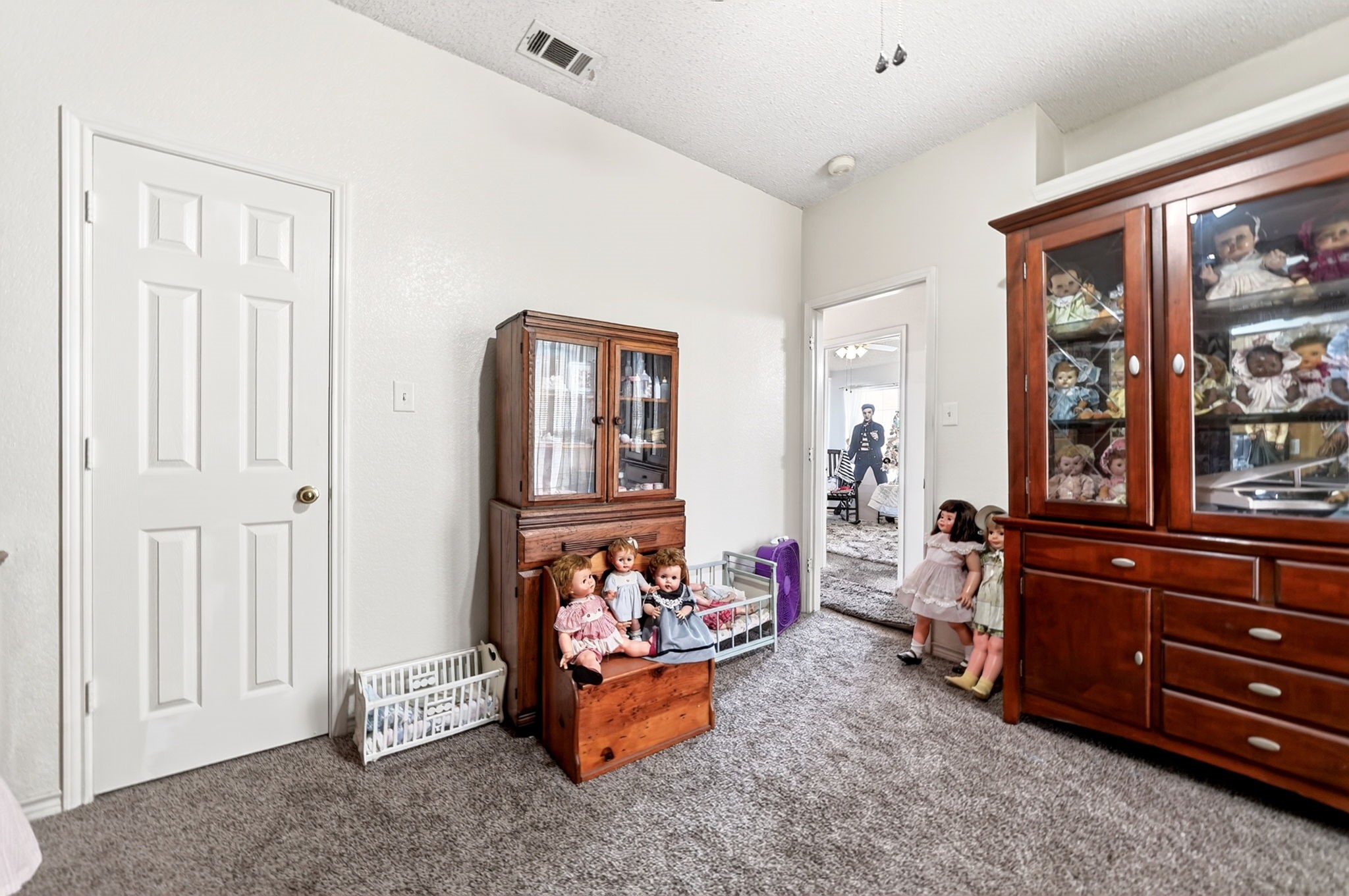 4210 Pointe Loma Drive