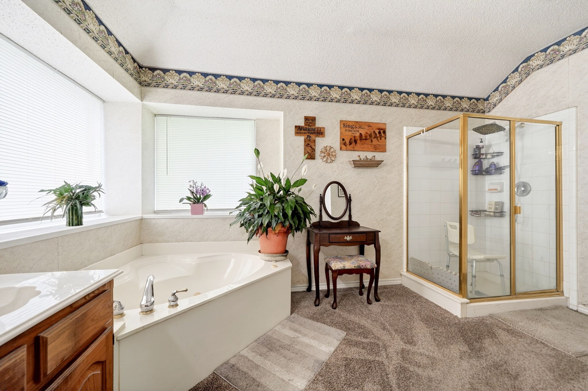 4210 Pointe Loma Drive