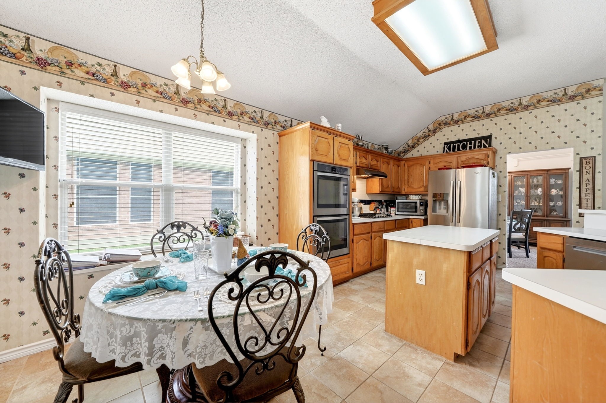 4210 Pointe Loma Drive
