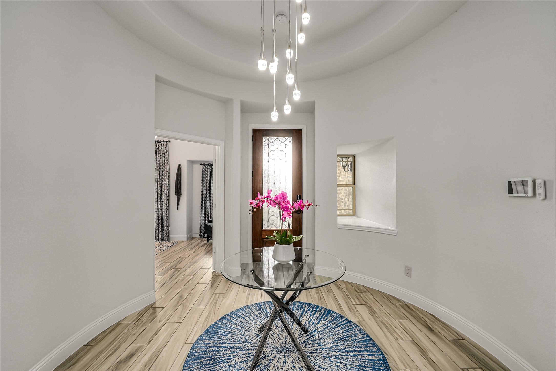 2329 Llano
