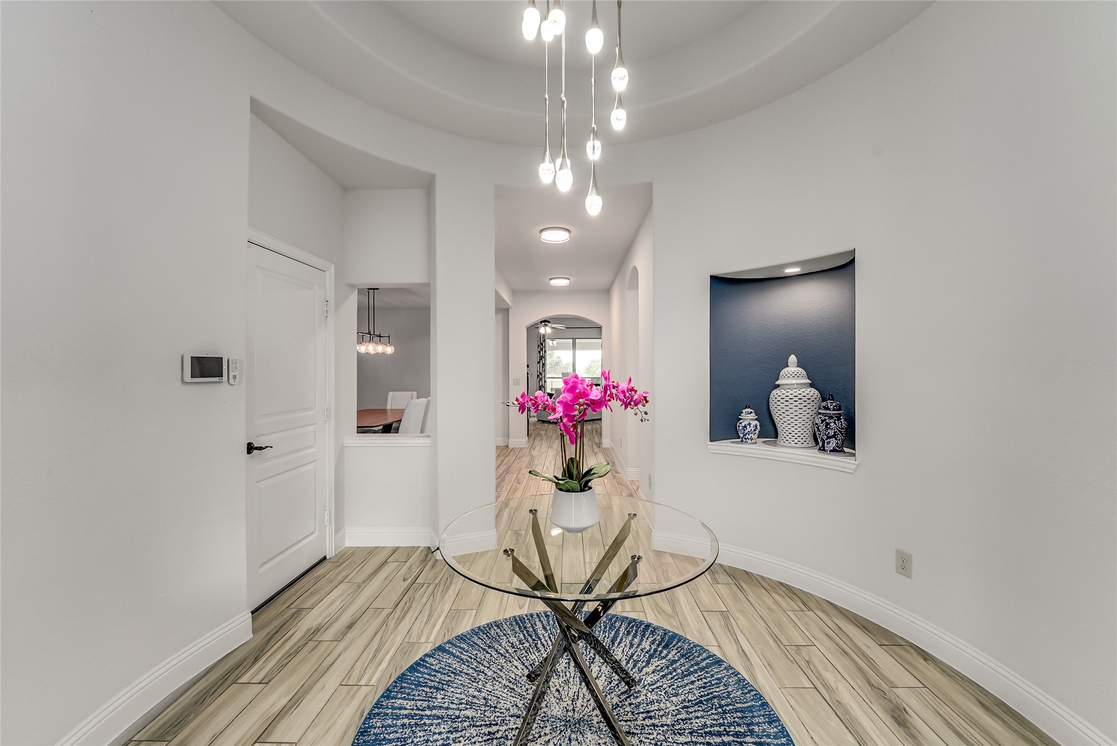 2329 Llano