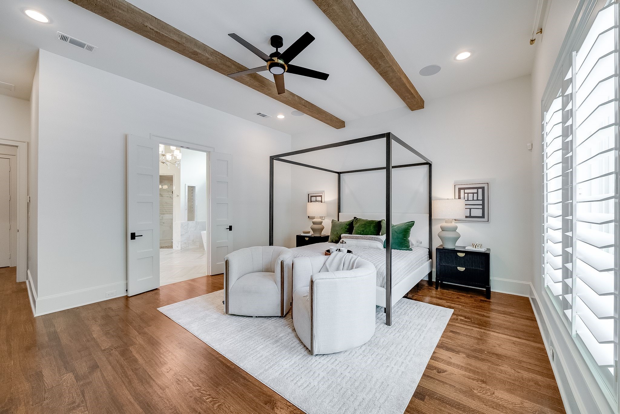 6404 Drawbridge Lane