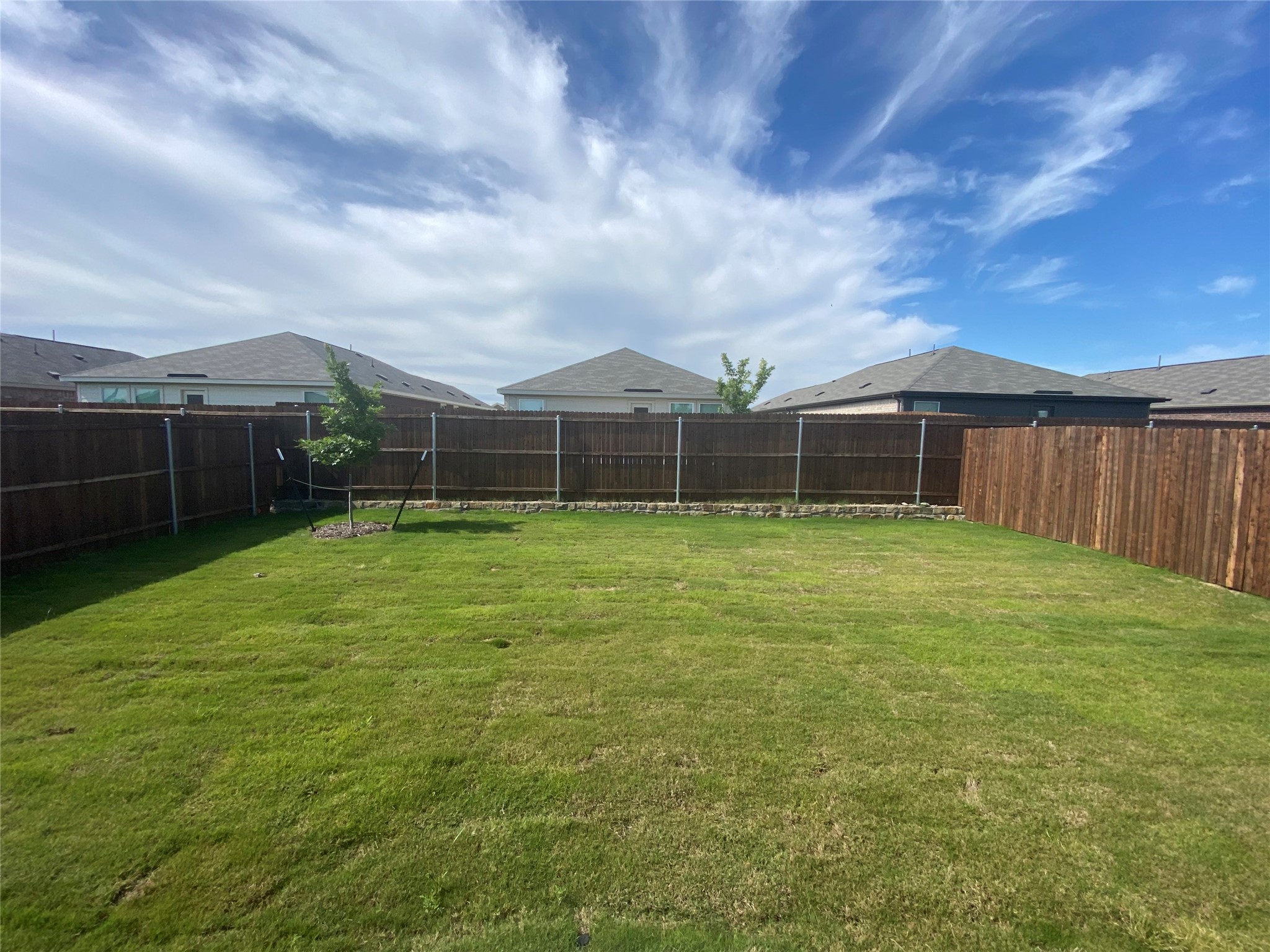 917 Shady Oaks Drive