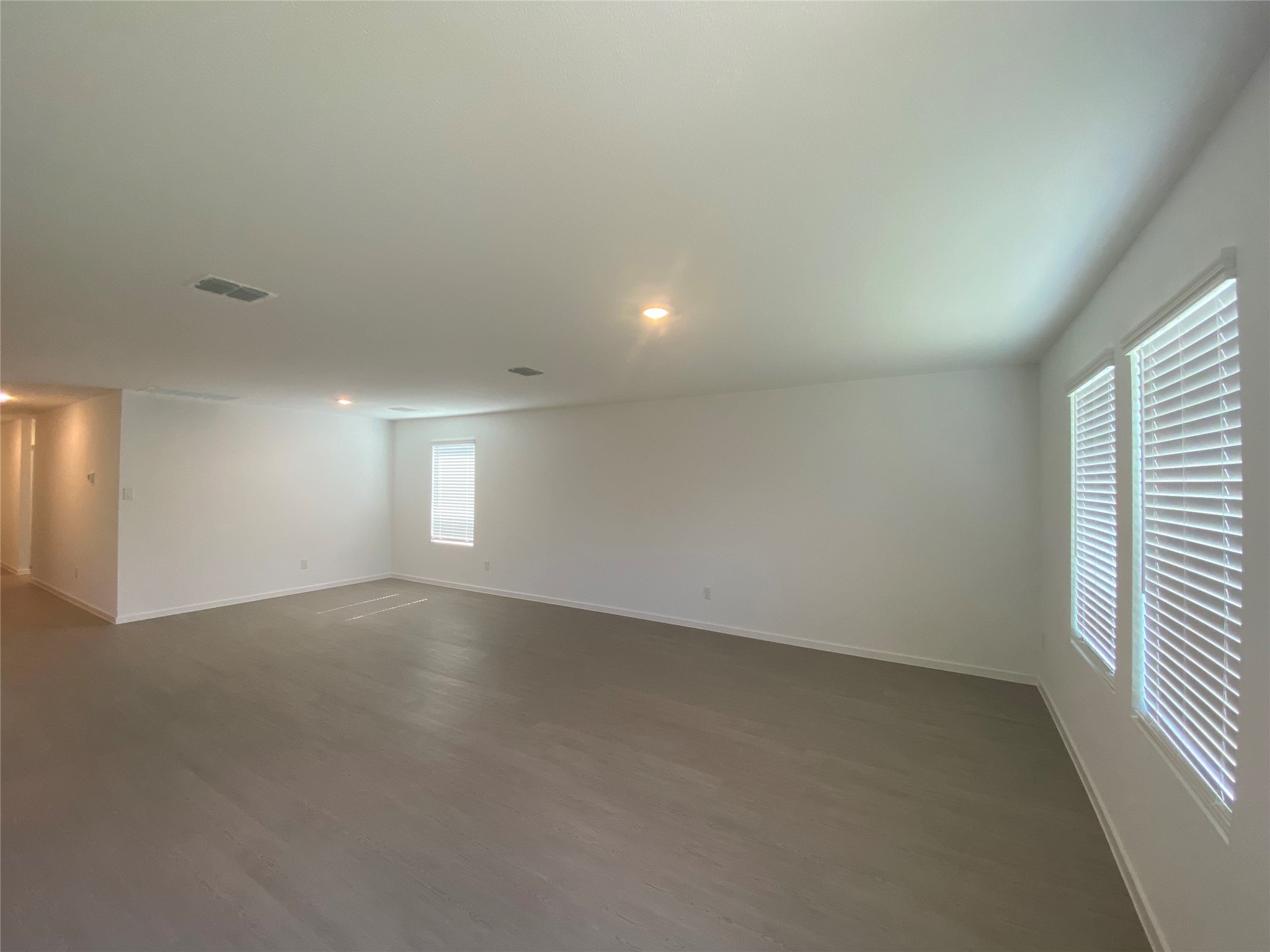 917 Shady Oaks Drive