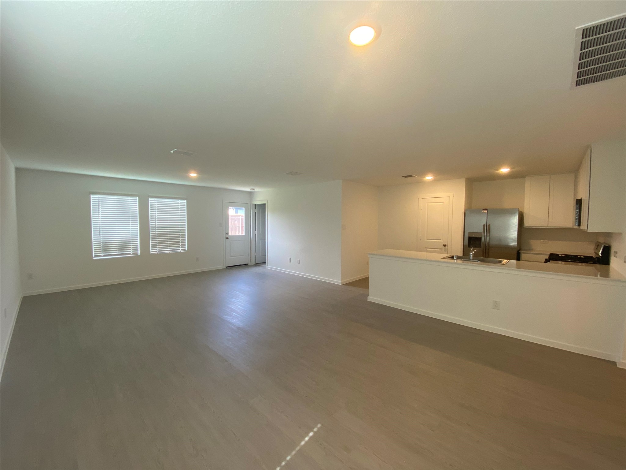 917 Shady Oaks Drive
