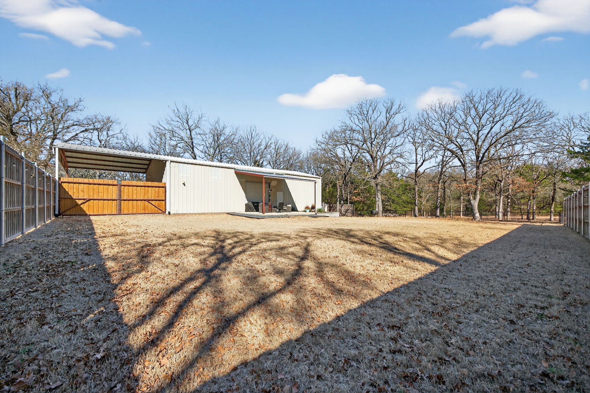 6938 County Road 3512