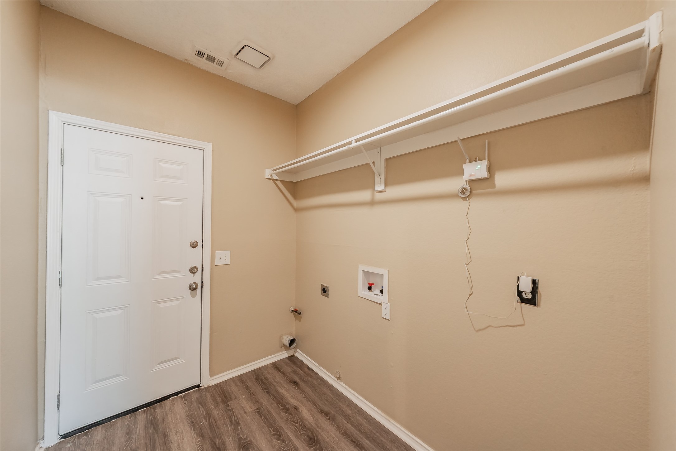 1301 Woodthorpe Drive