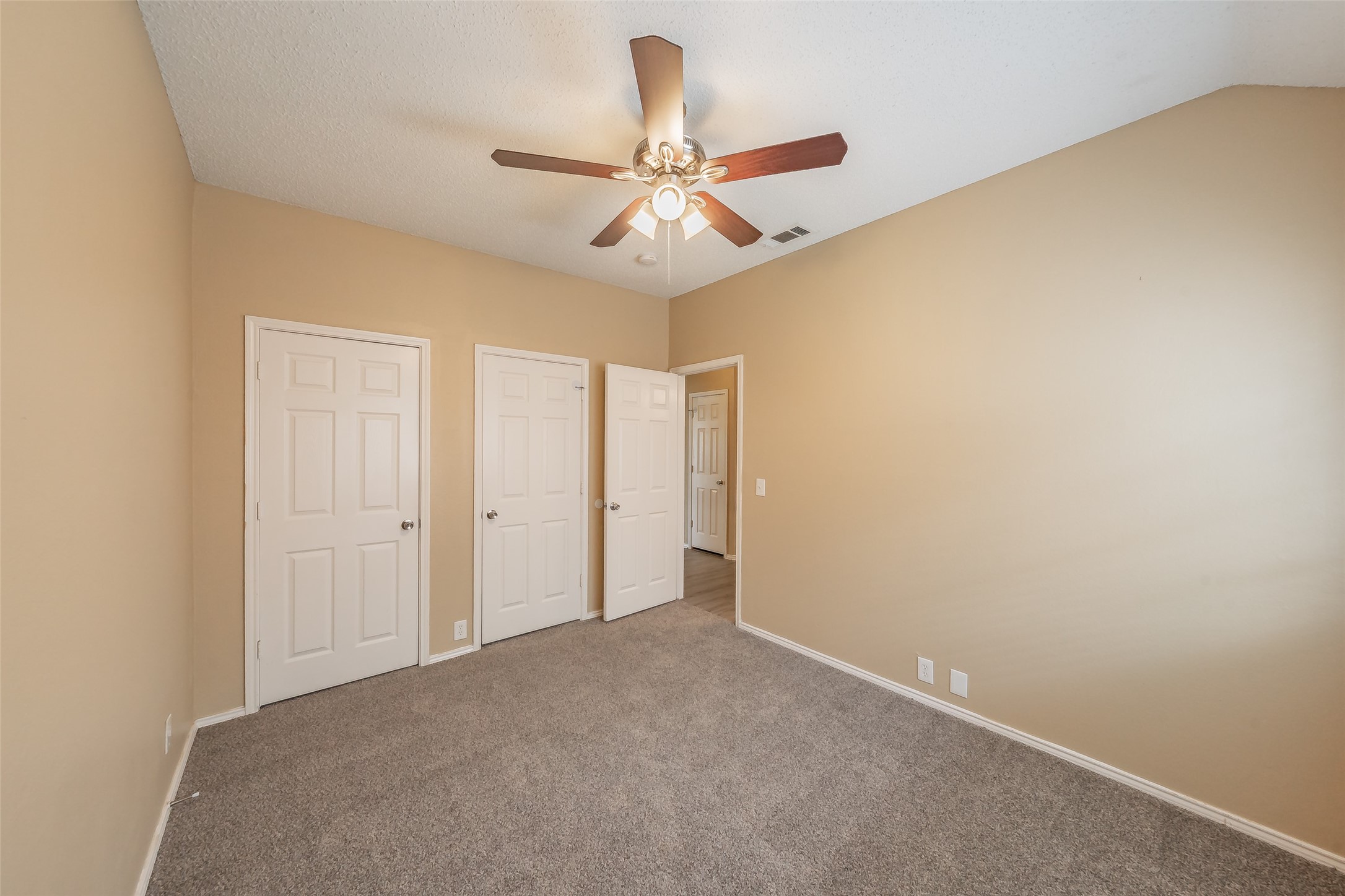 1301 Woodthorpe Drive
