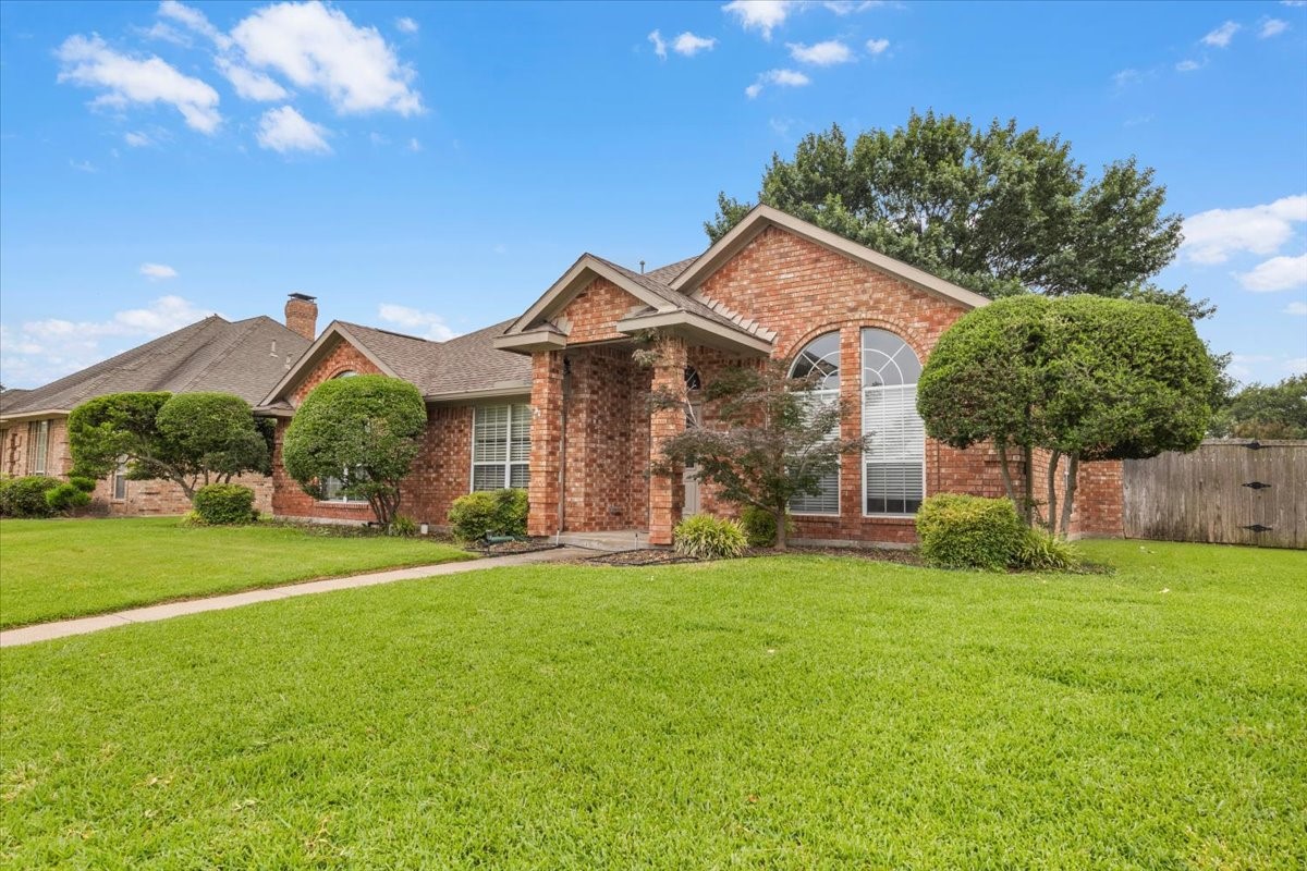 3314 Suzanne Drive