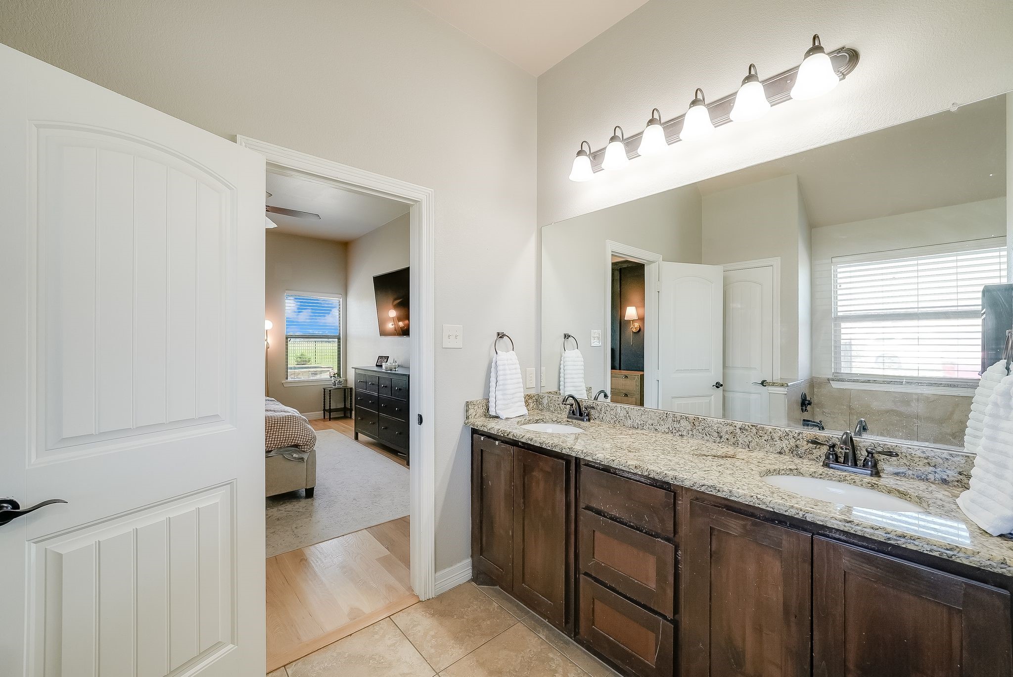 2423 County Road 2710