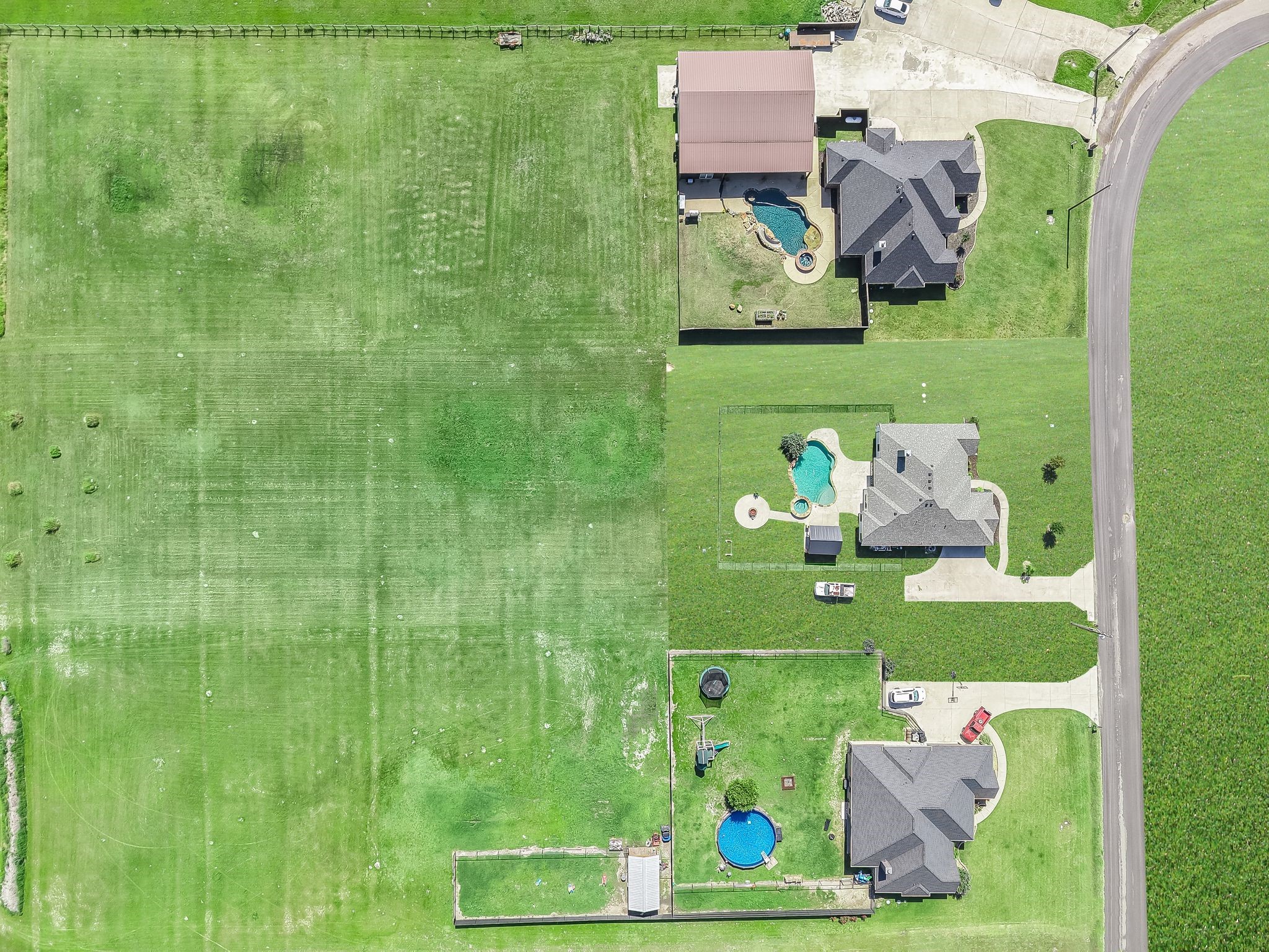 2423 County Road 2710