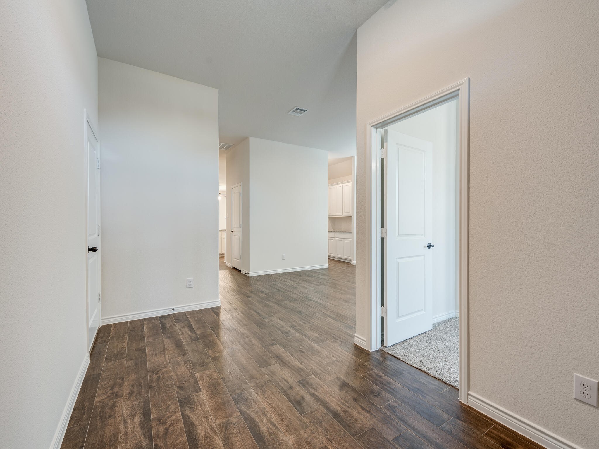 3127 Maverick Drive