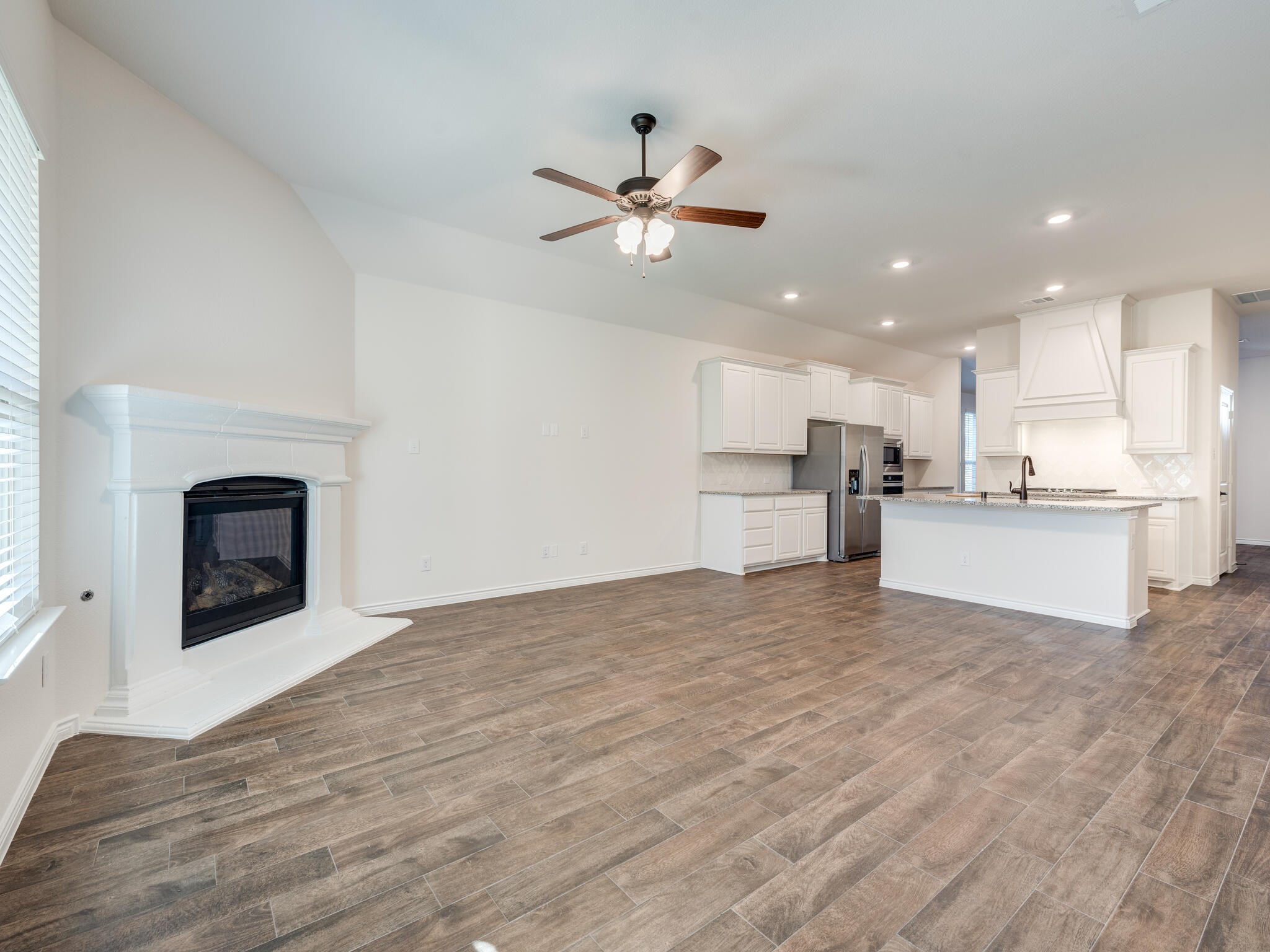 3127 Maverick Drive