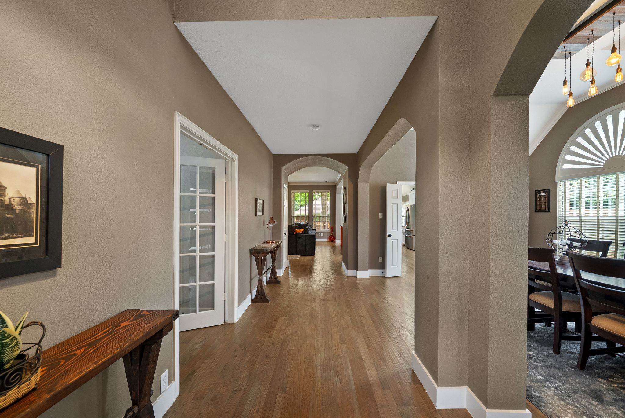1910 Skipaway Drive
