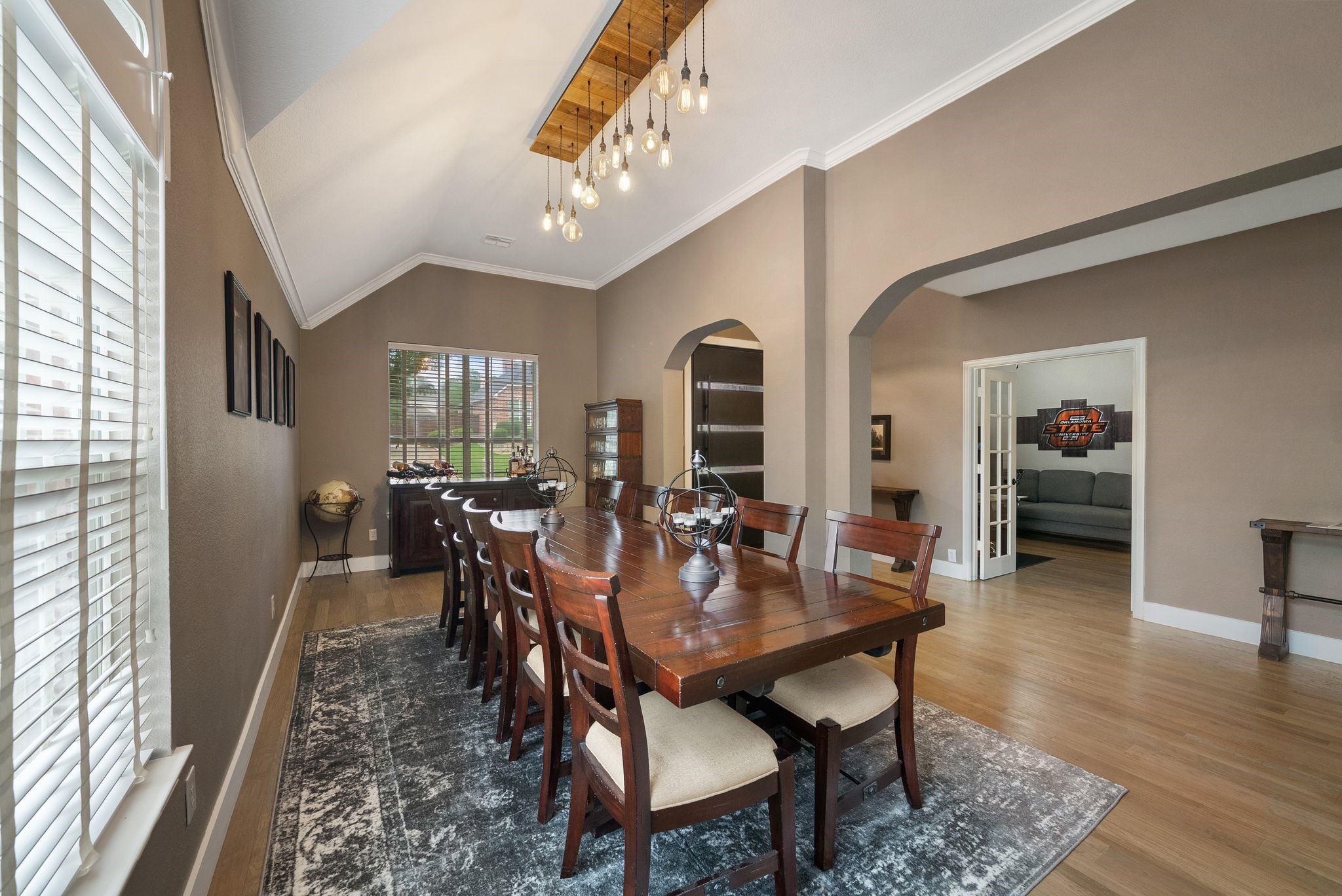1910 Skipaway Drive