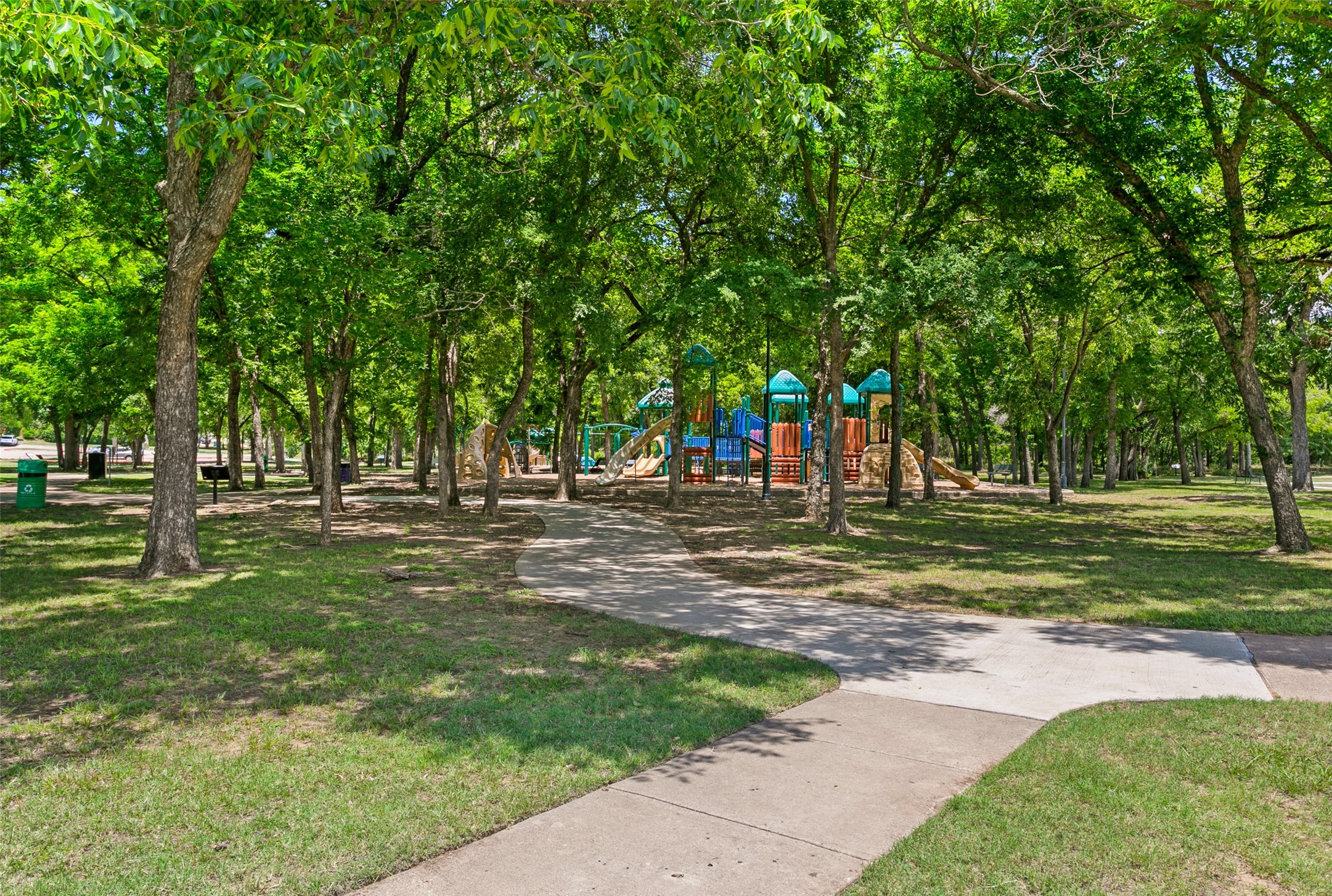 1214 Valencia Lane