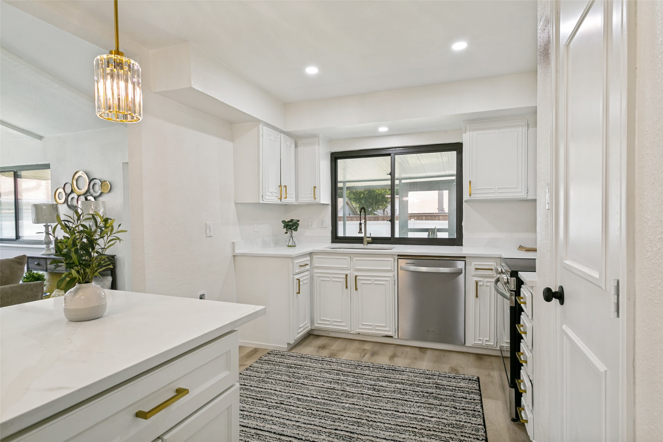 1214 Valencia Lane