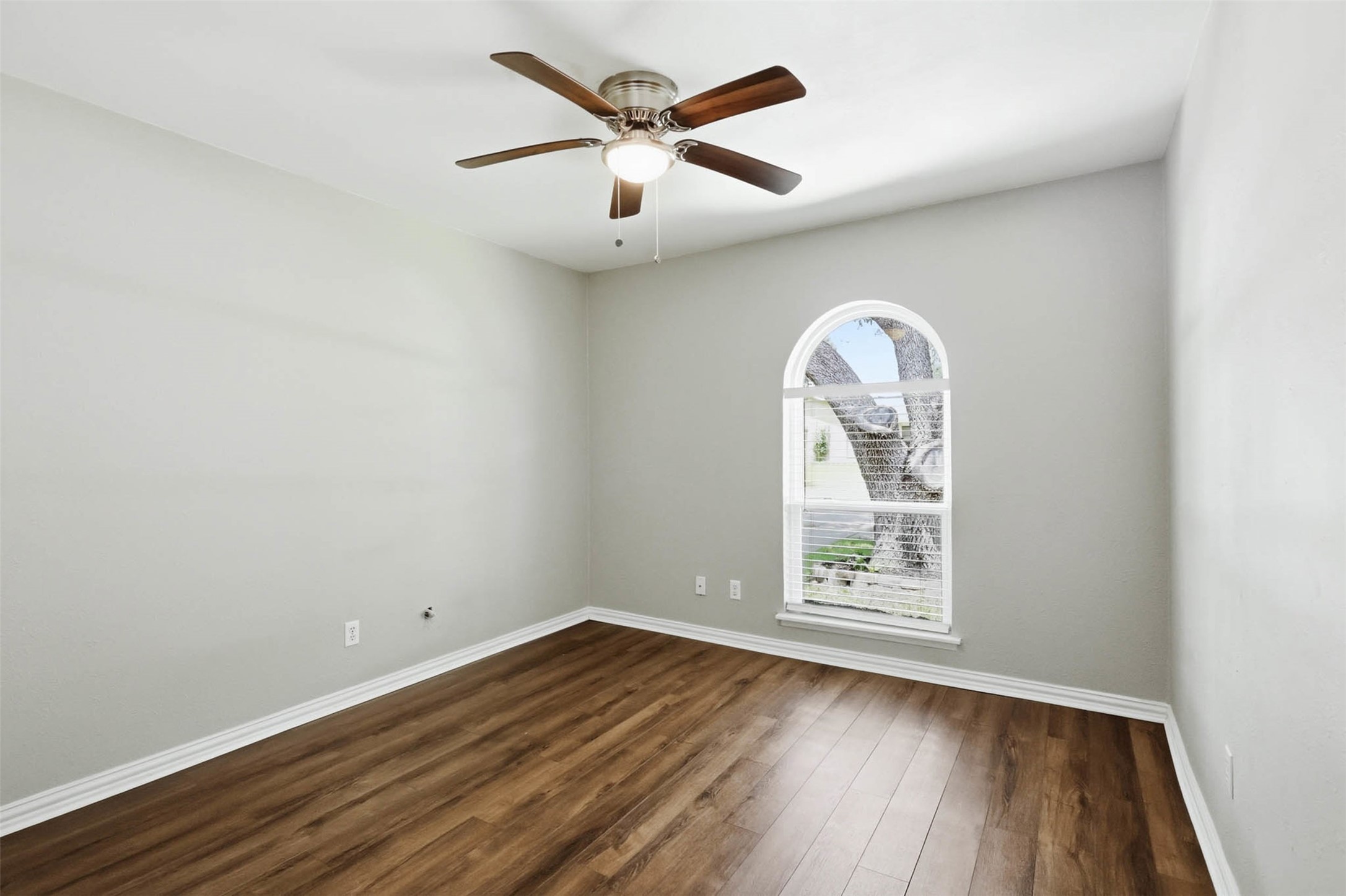 3122 Furneaux Lane