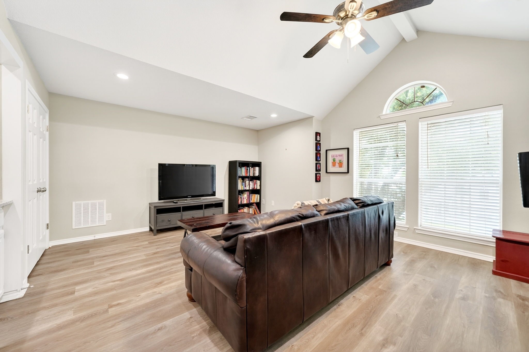 4509 Scenic Drive
