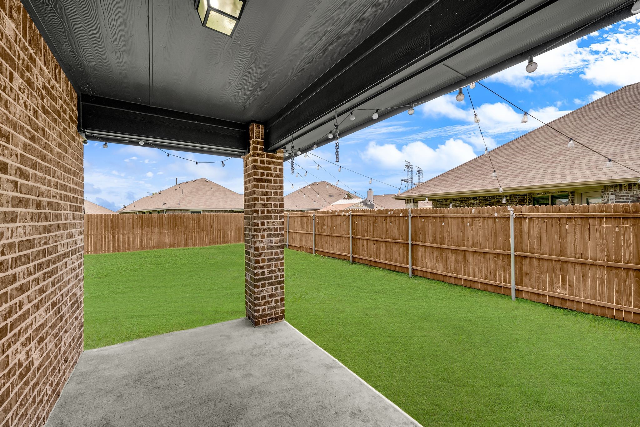 1928 Glen Meadow Drive