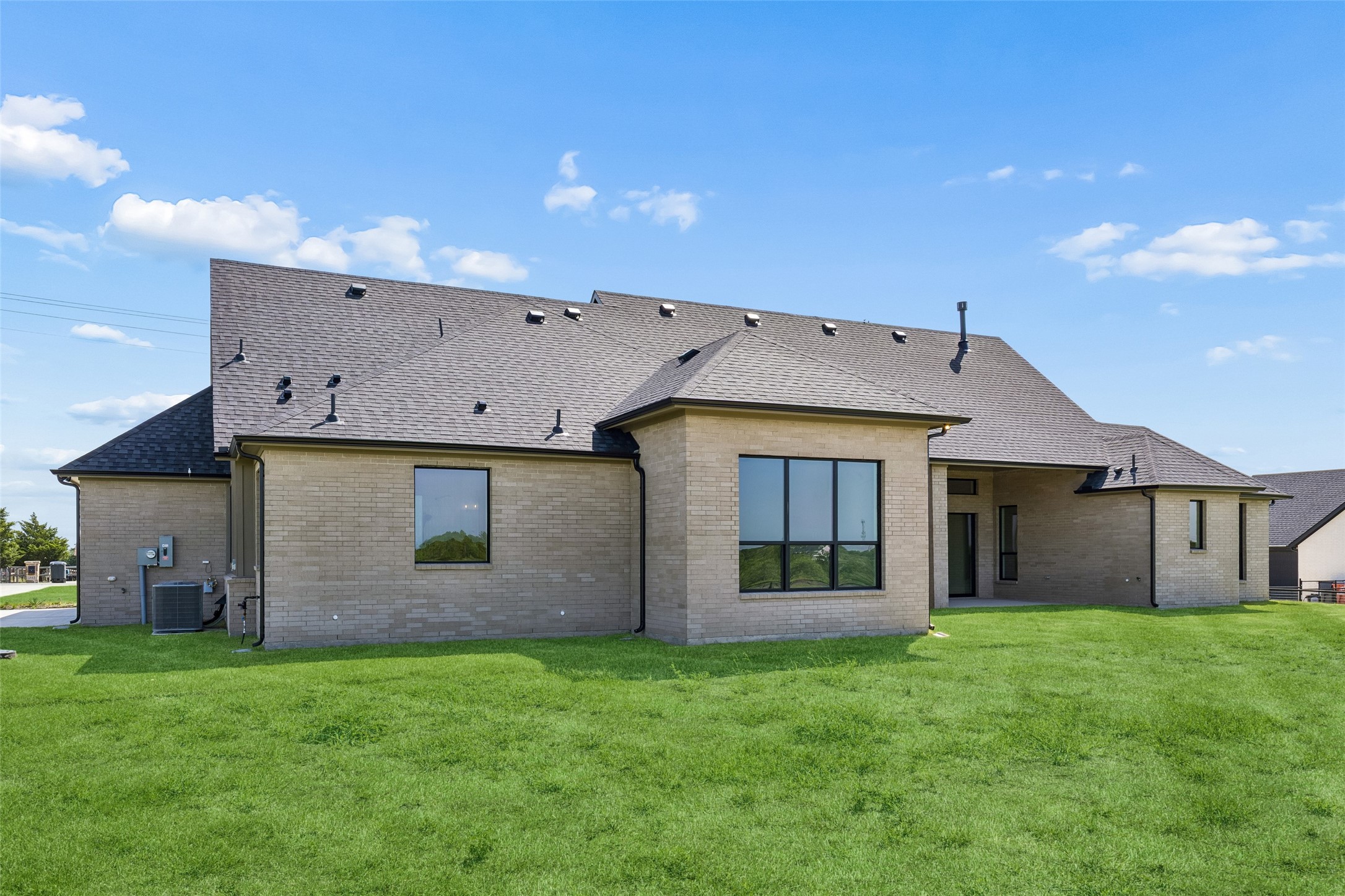 1446 STREETMAN Road