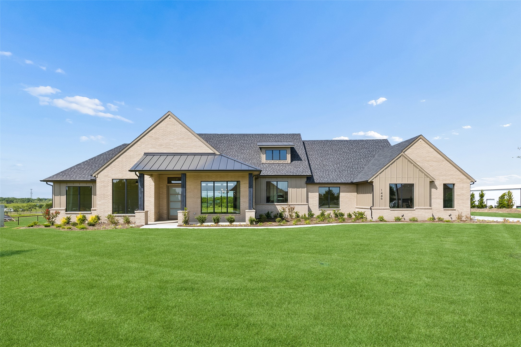1446 STREETMAN Road