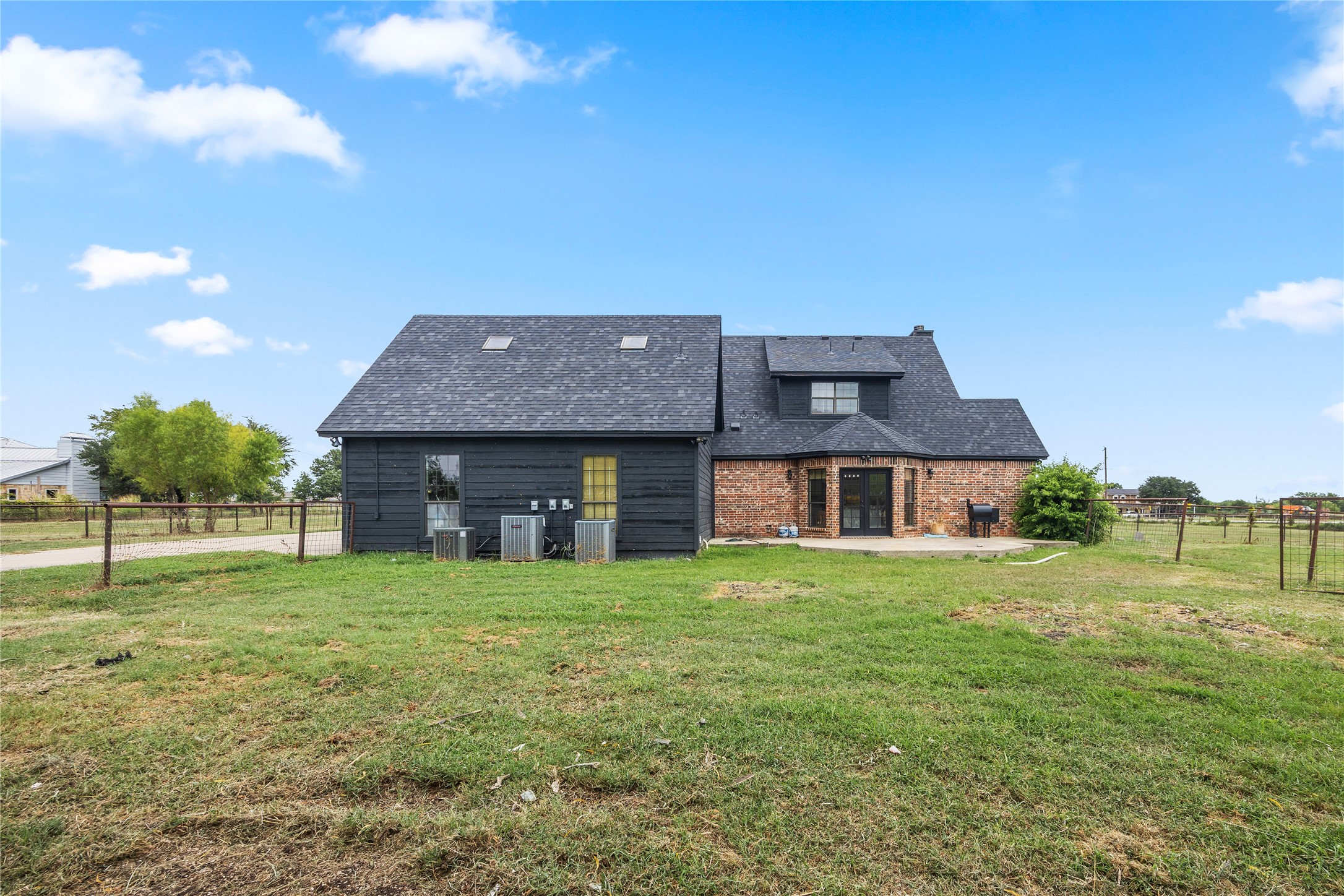 1068 Frontier Trail