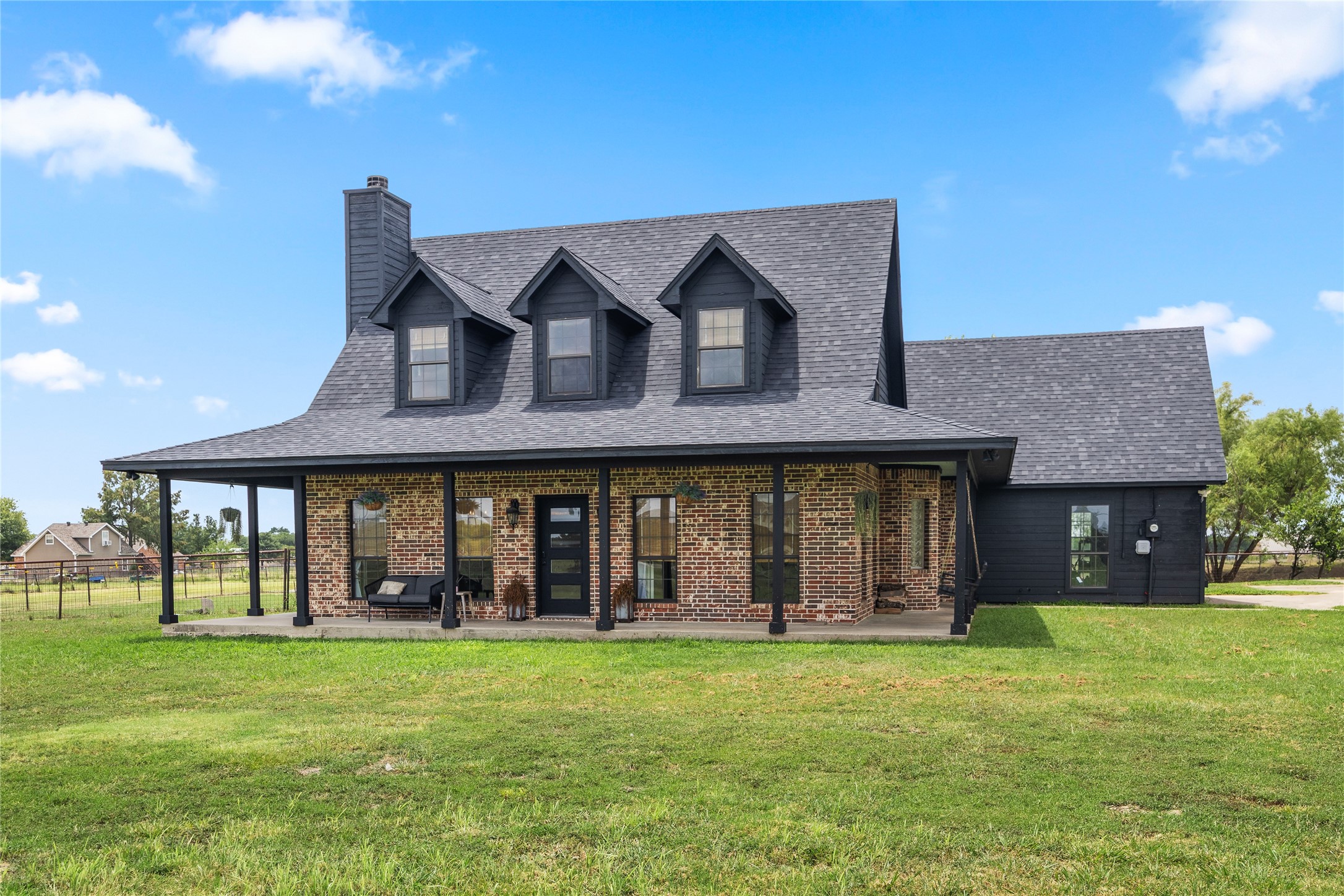 1068 Frontier Trail