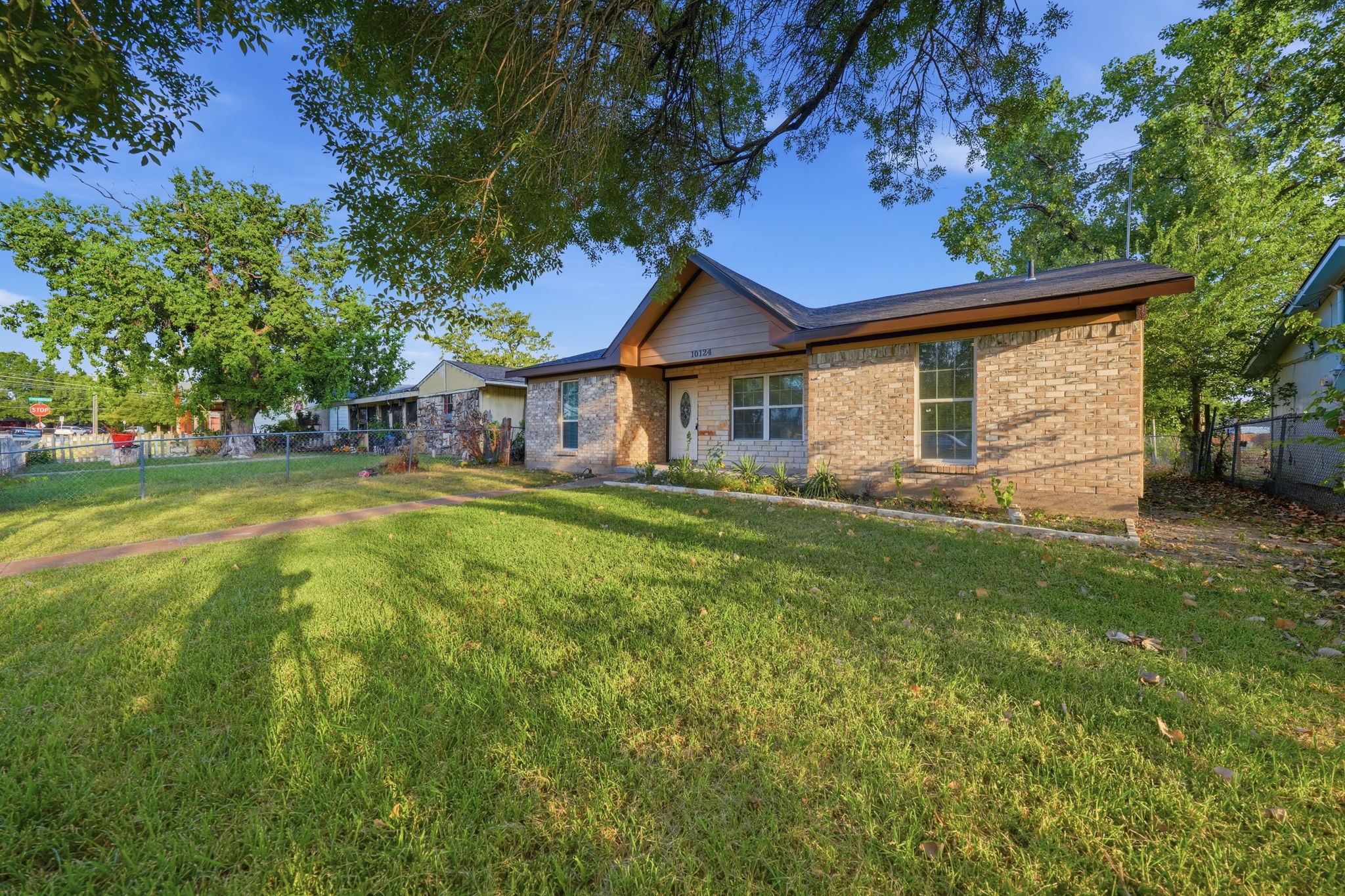 10124 Shayna Drive