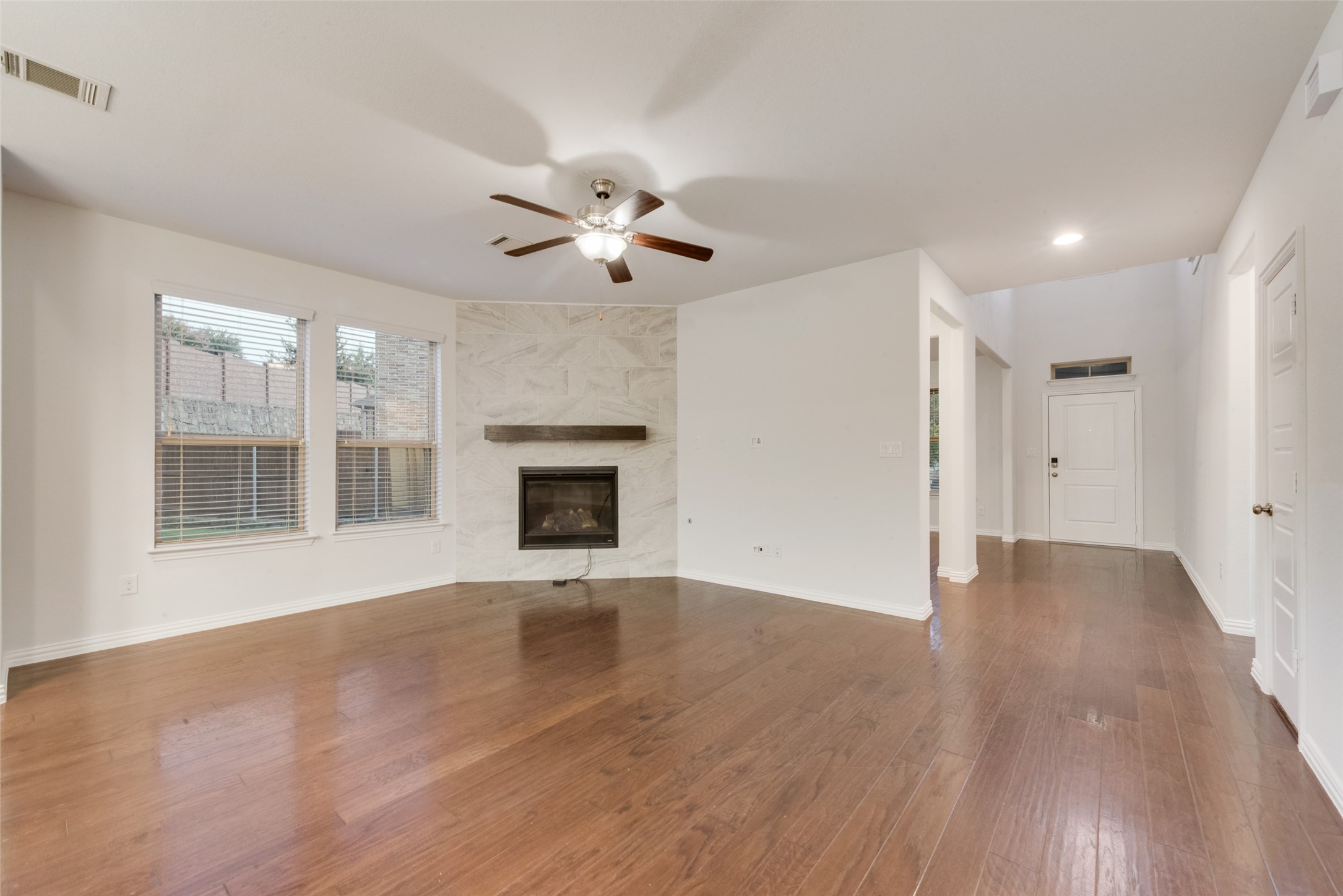 2418 Hillview Drive