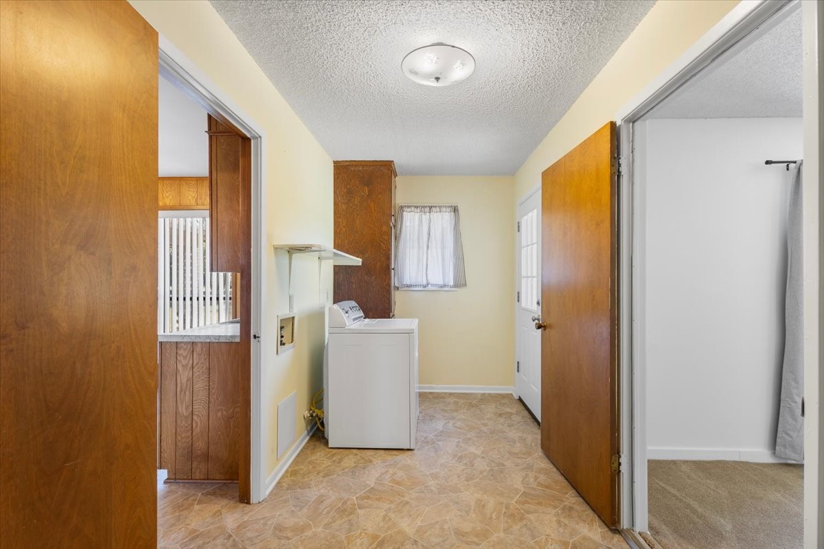 1000 County Road 1208