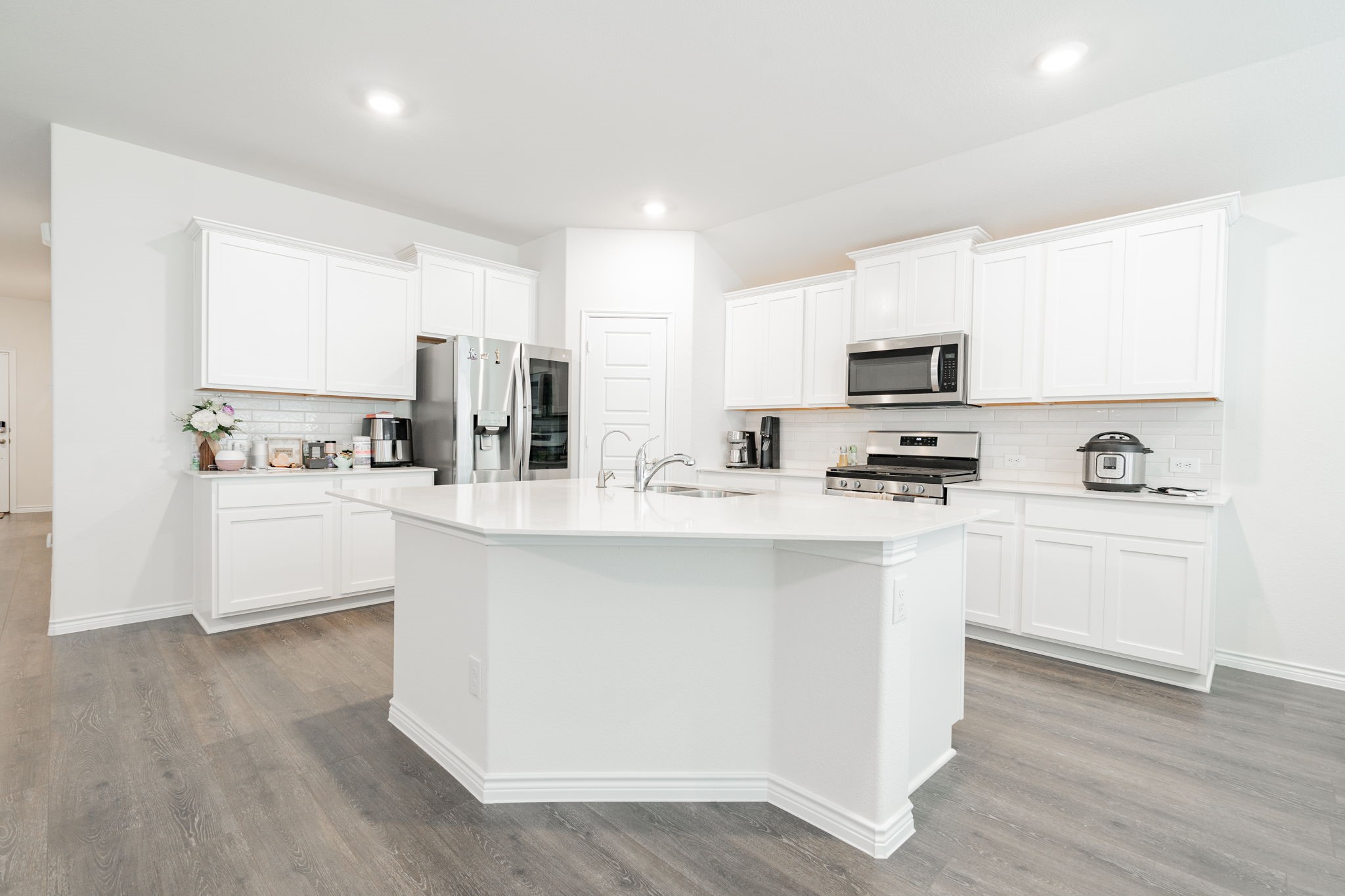 555 Delaware Road