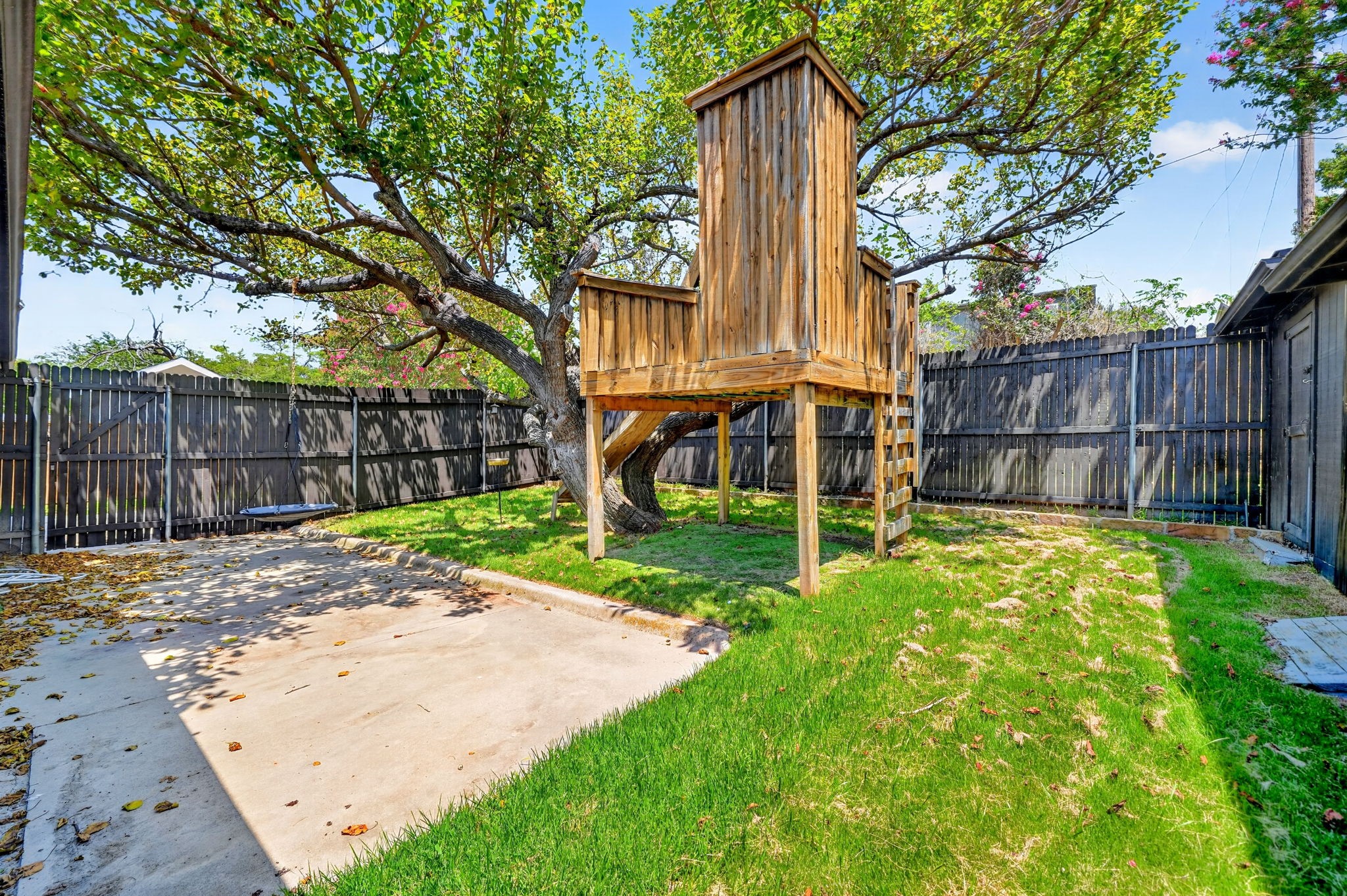505 Whittle Way
