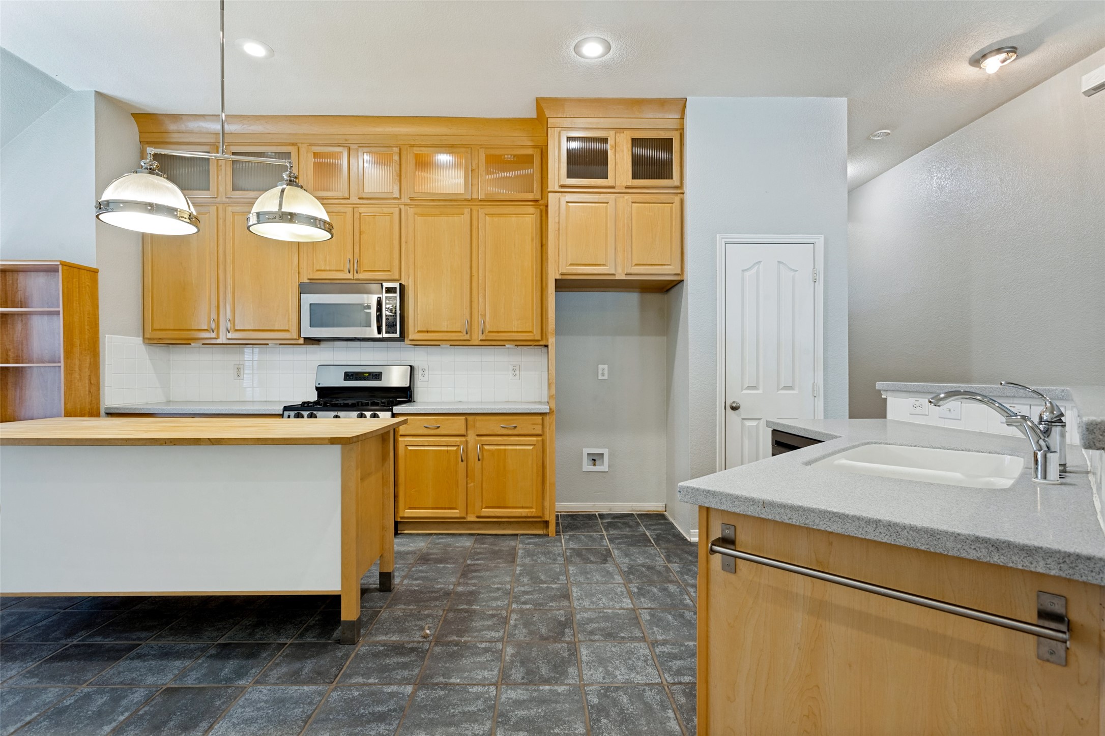 1614 Audrey Drive