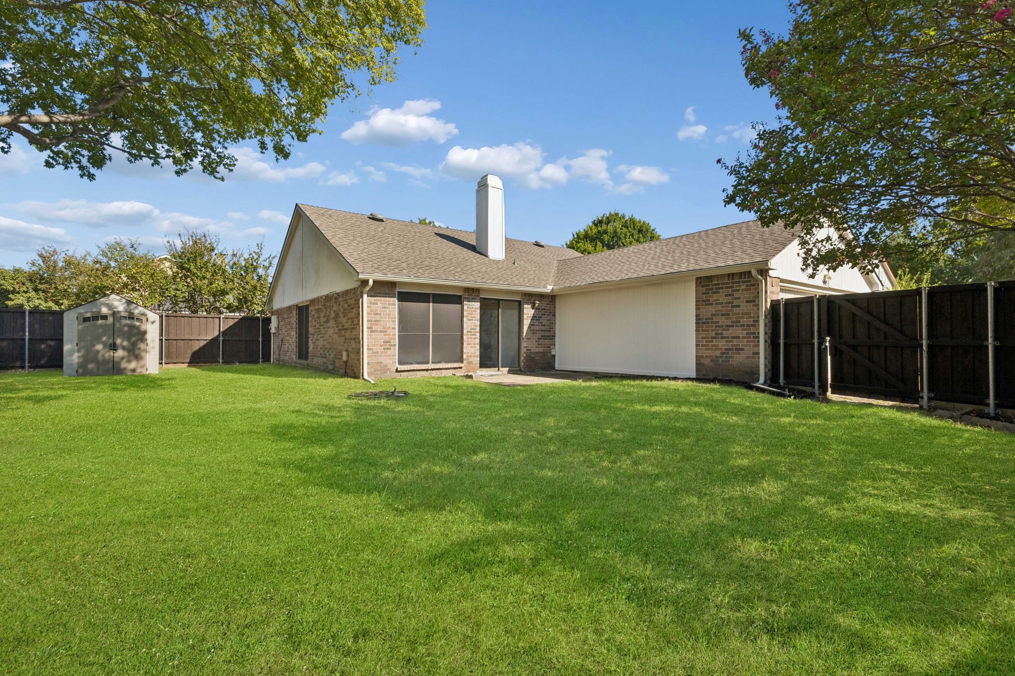 1805 Creekside Court
