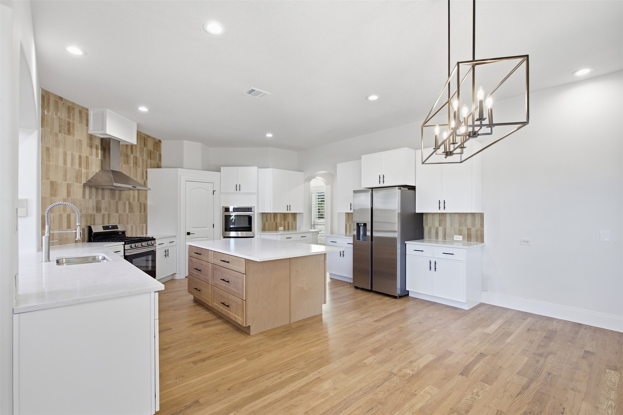 4012 Glenhurst Lane
