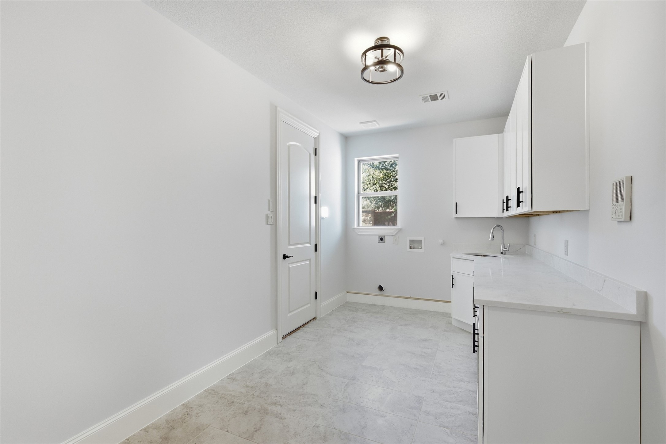 4012 Glenhurst Lane