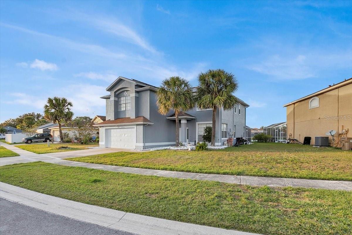 3279 FAIRFIELD DR
