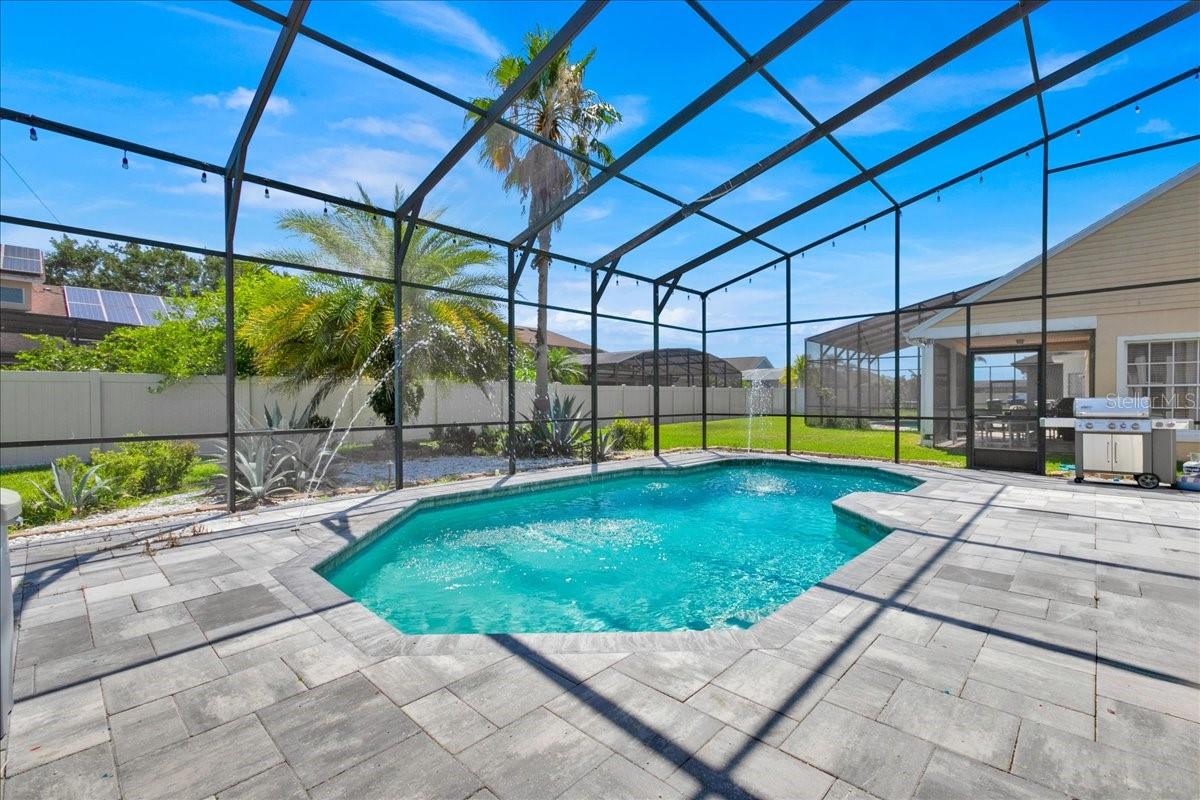 2607 RACCOON RUN LN