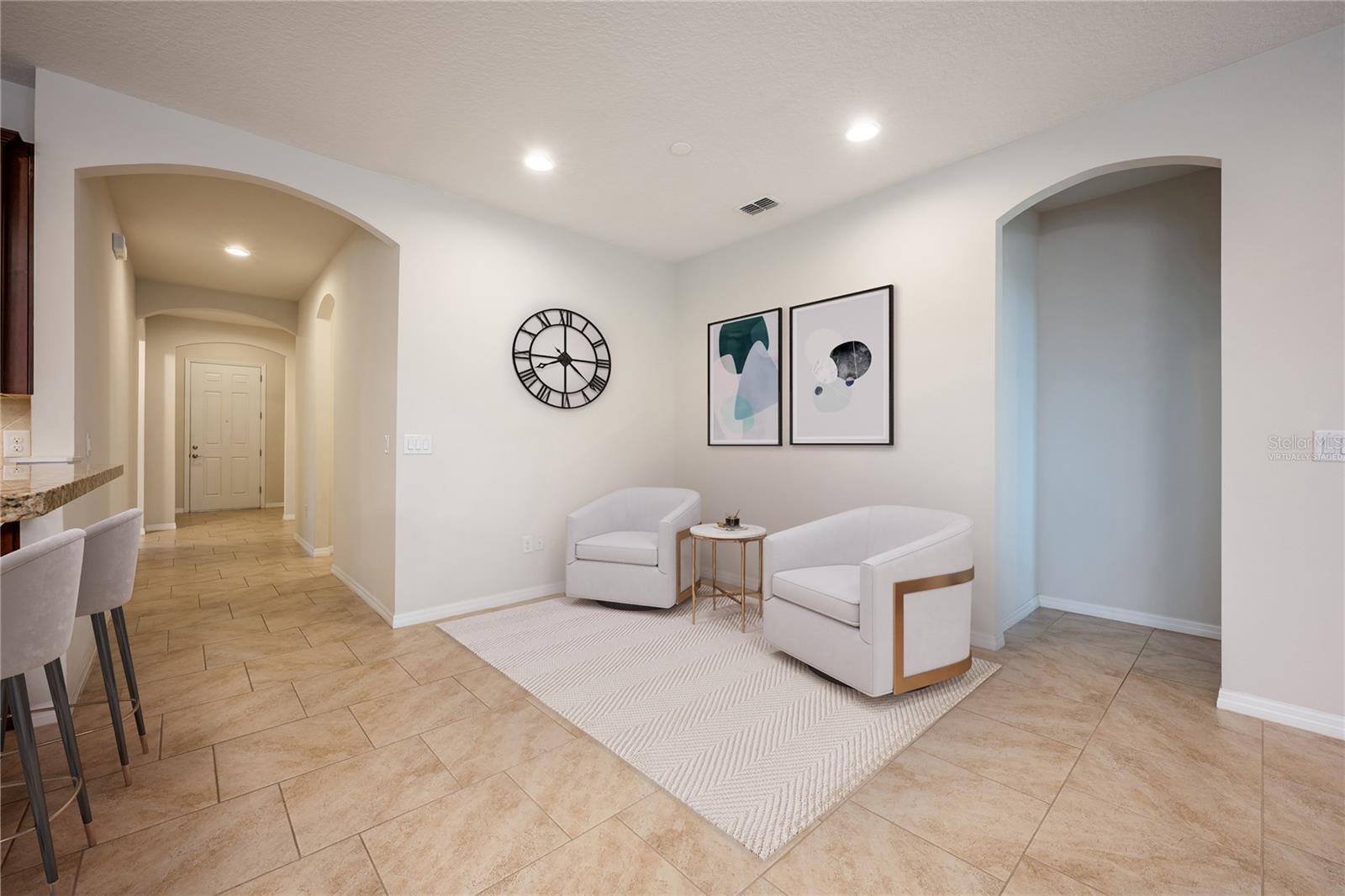 121 WHIRLAWAY DR