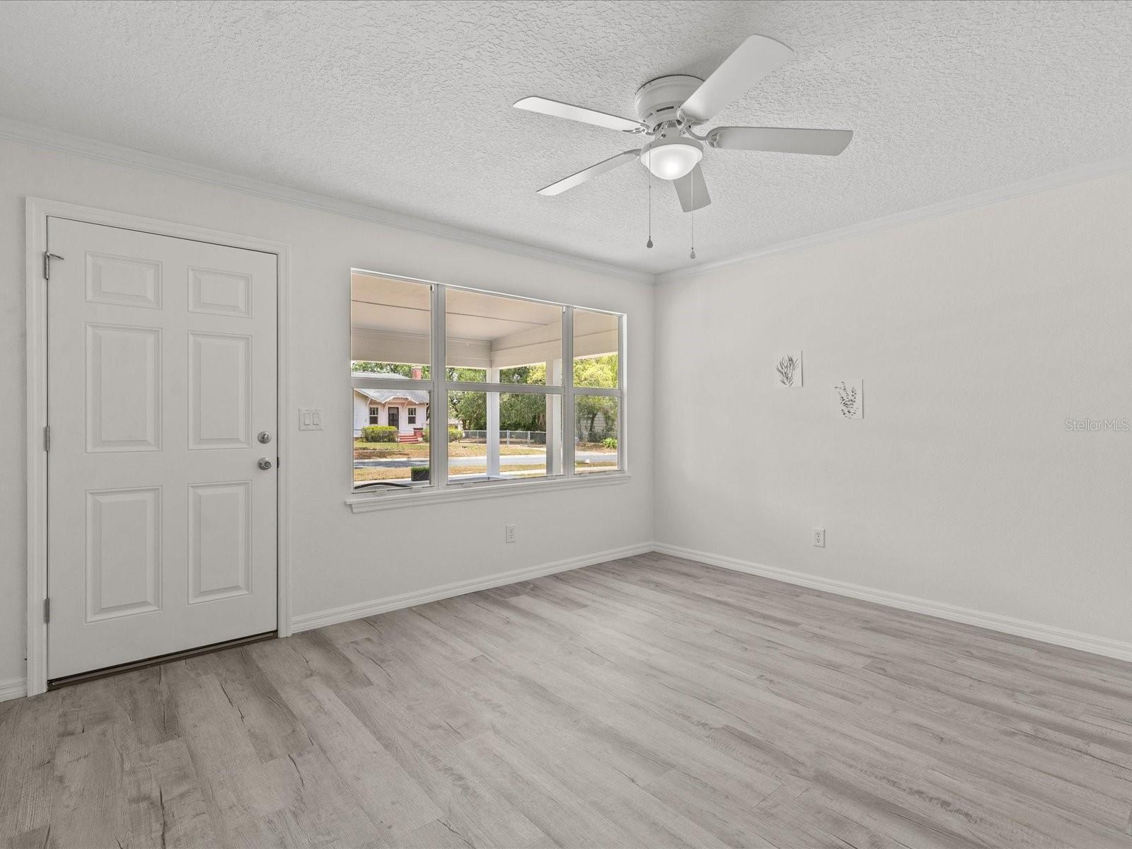 207 E PALMETTO ST