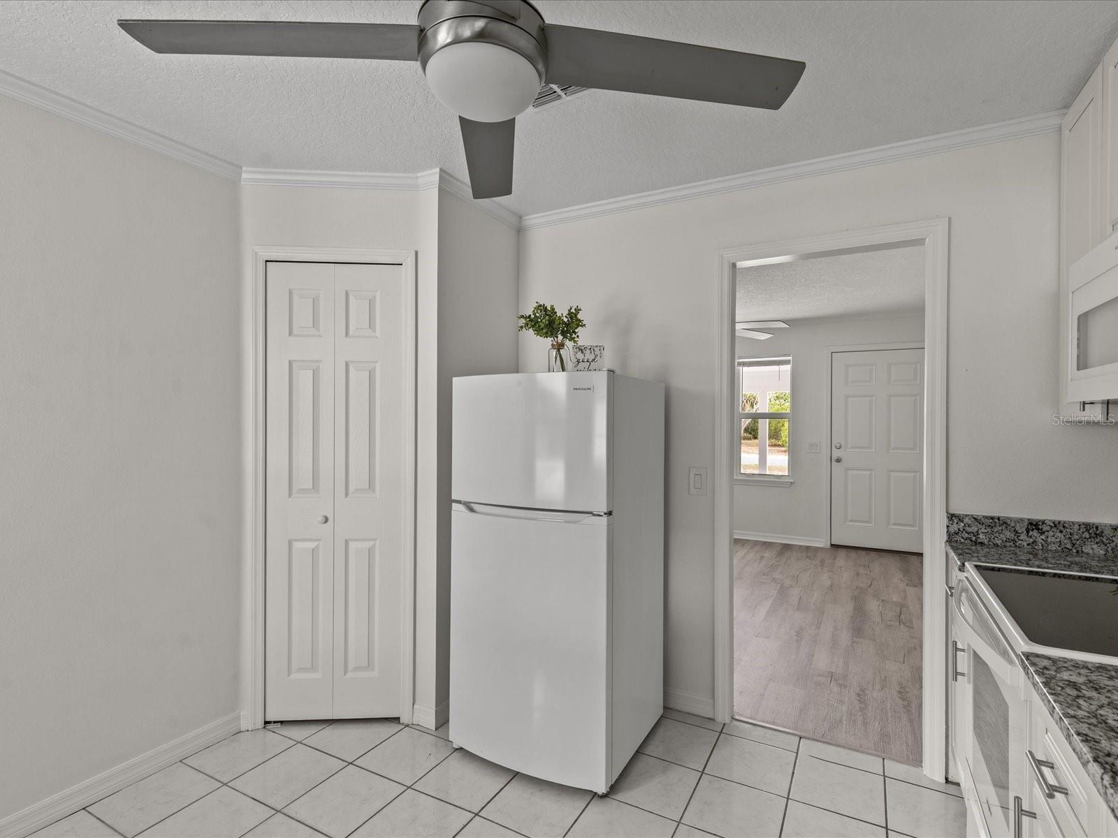207 E PALMETTO ST