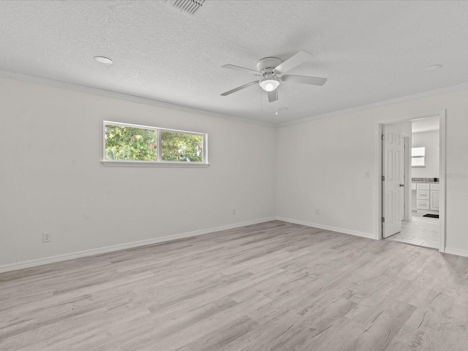 207 E PALMETTO ST