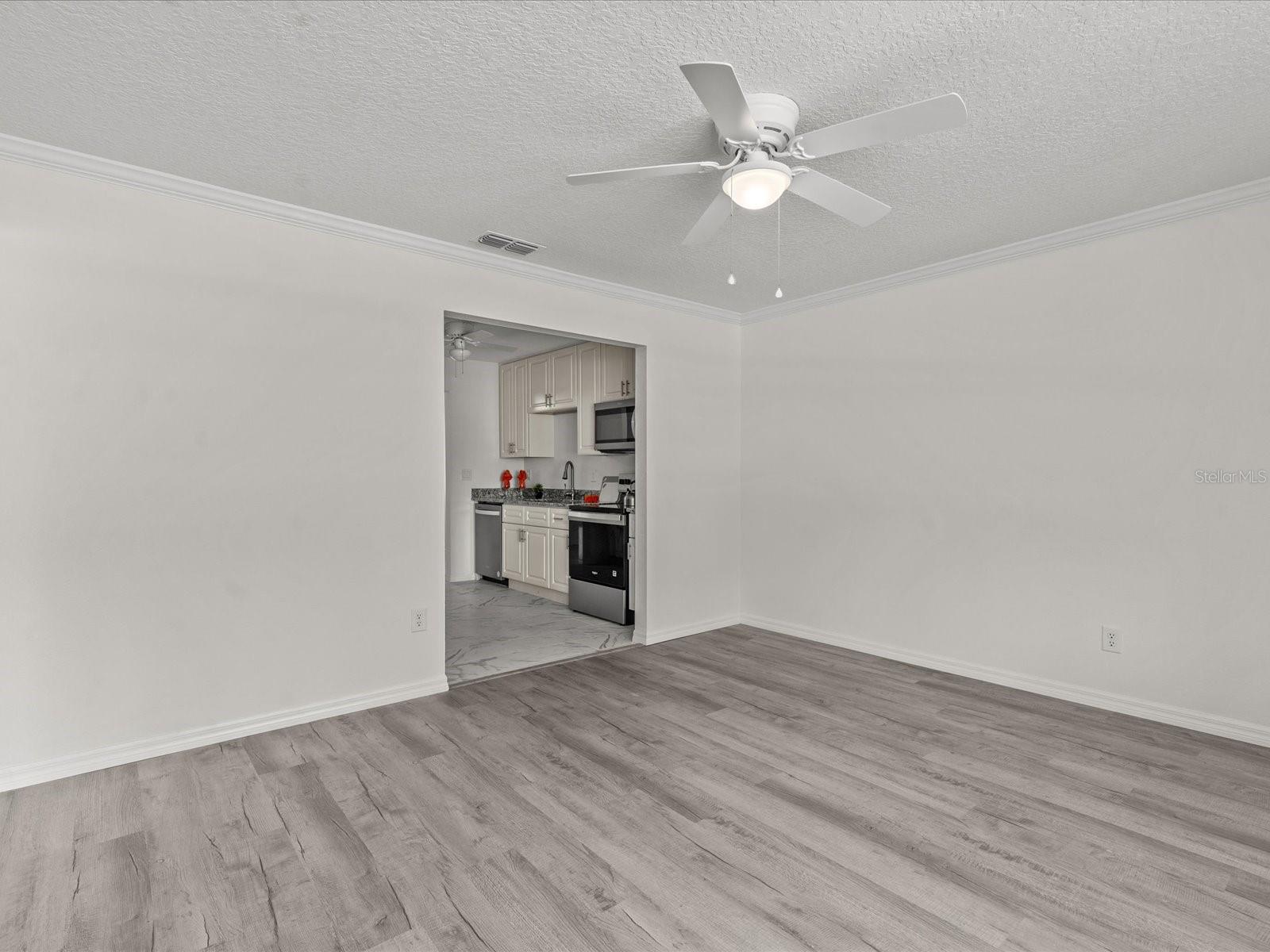 207 E PALMETTO ST