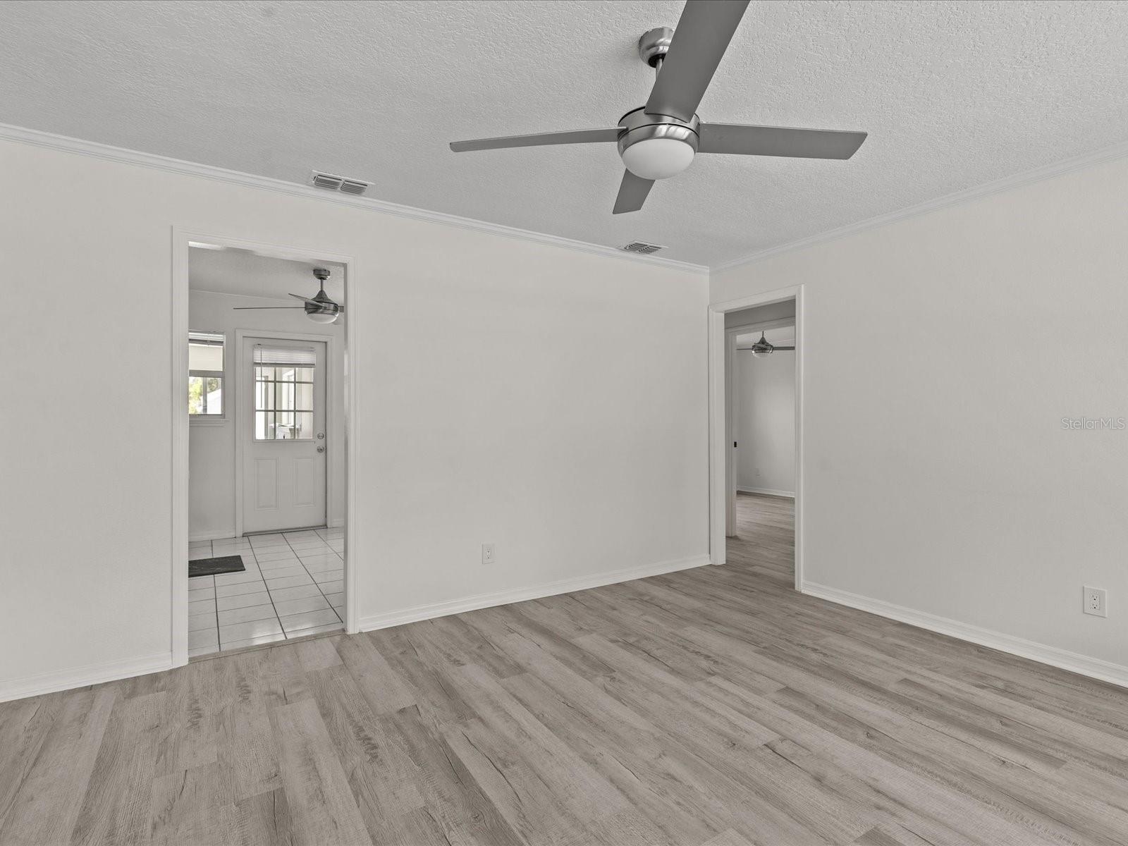 207 E PALMETTO ST